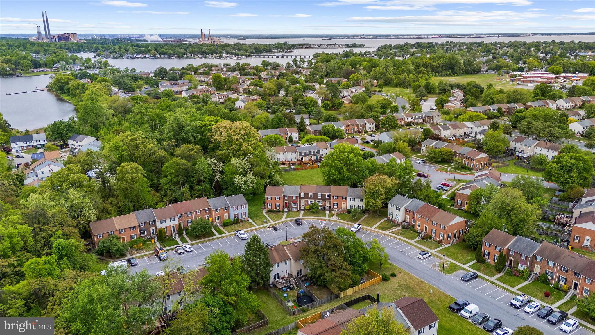 ELIZABETHS LANDING - Residential