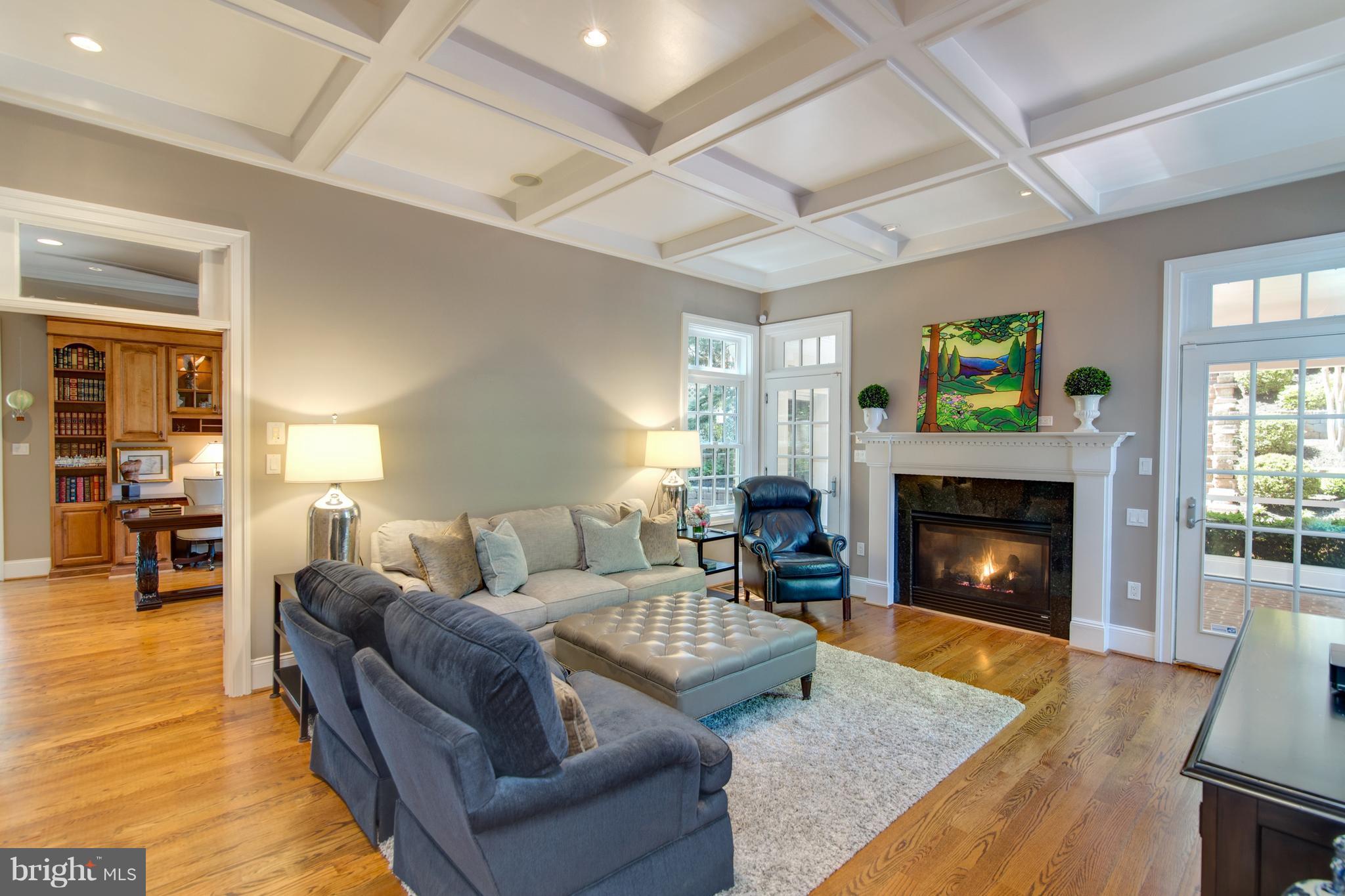 WOODMONT - Residential