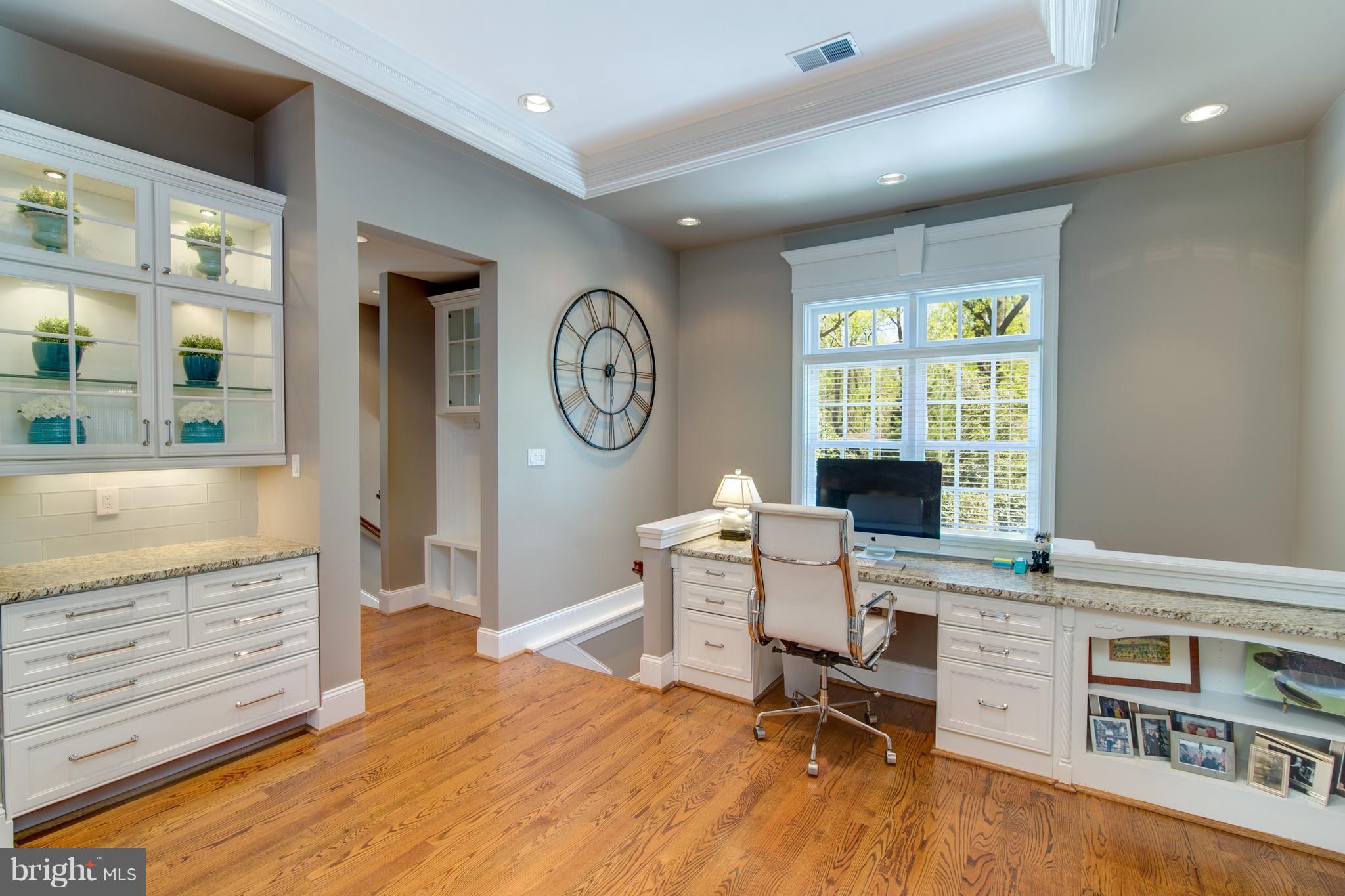 WOODMONT - Residential