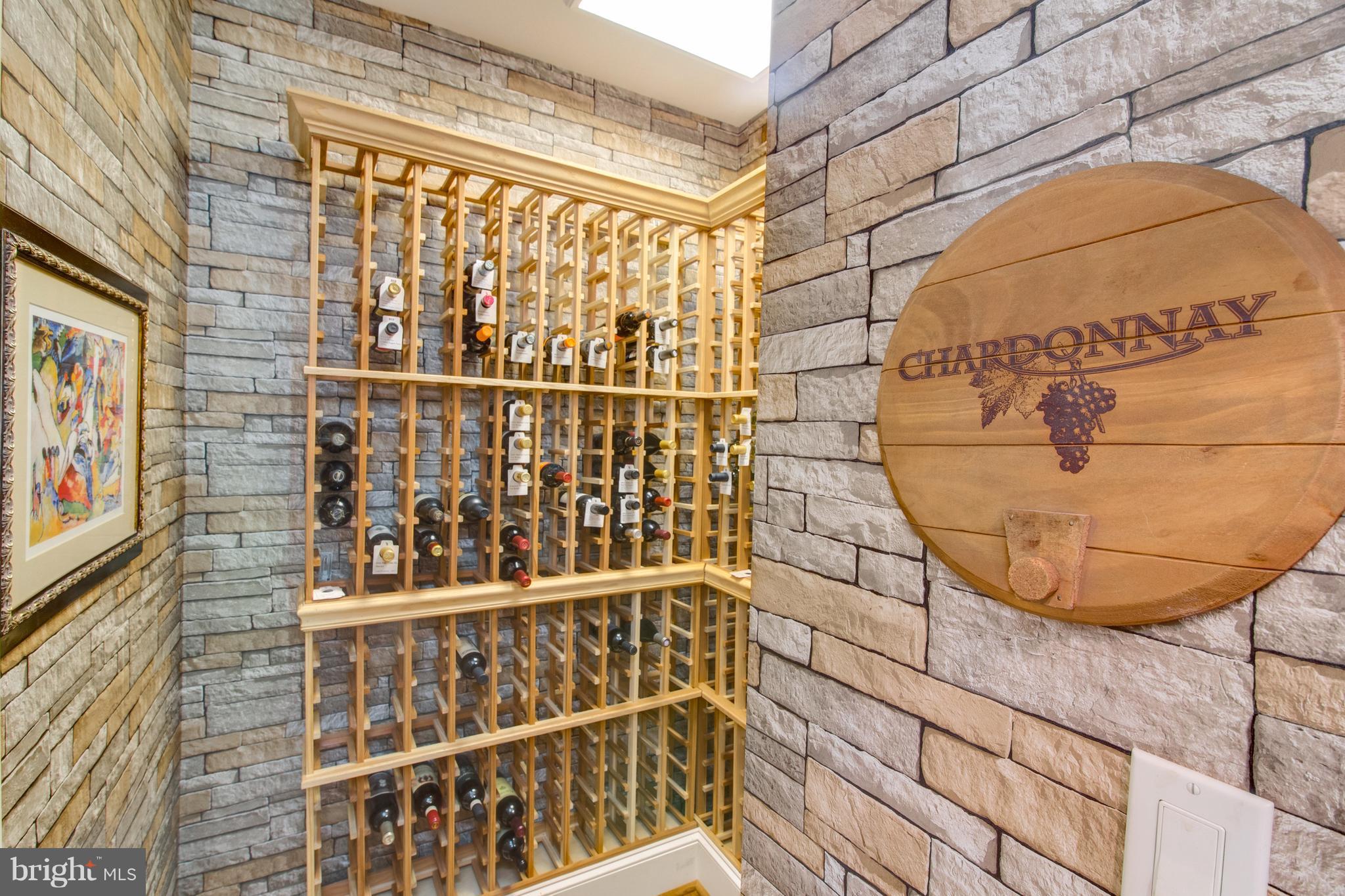 WOODMONT - Residential