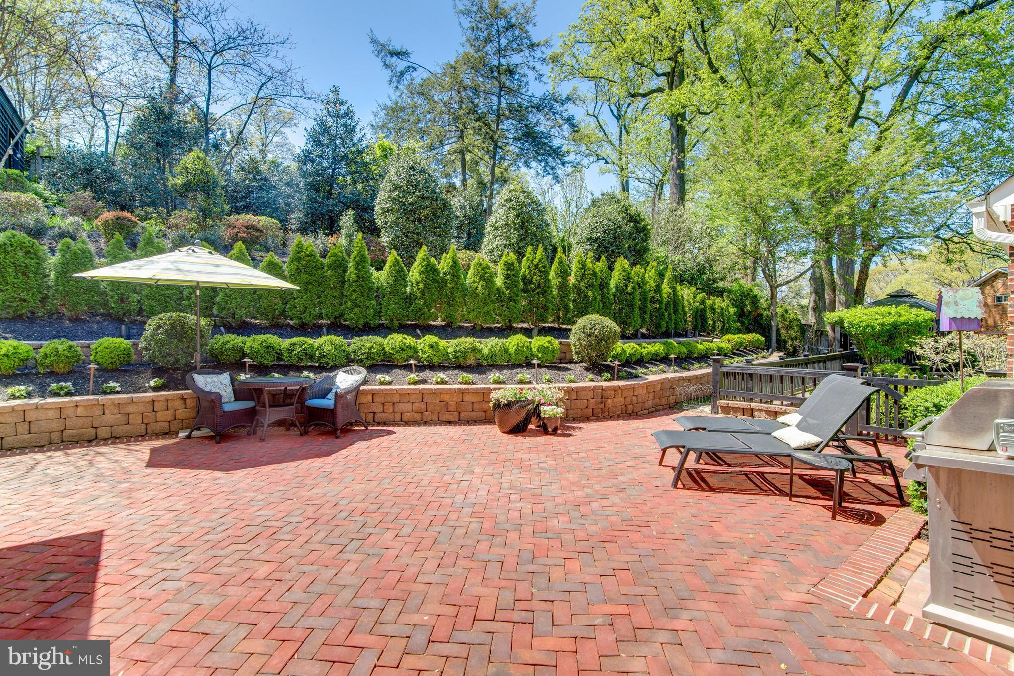 WOODMONT - Residential