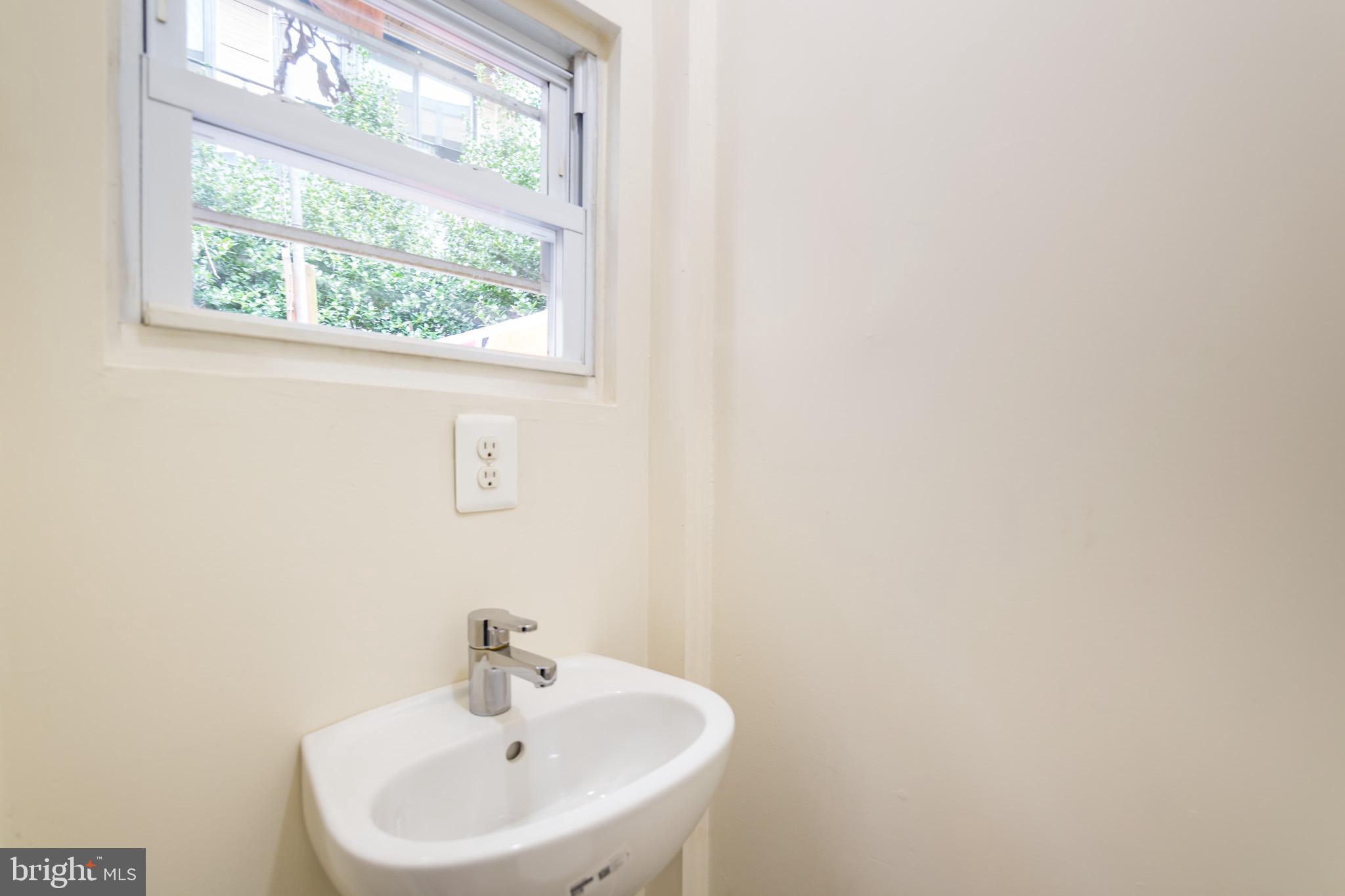 FISHTOWN - Residential Lease