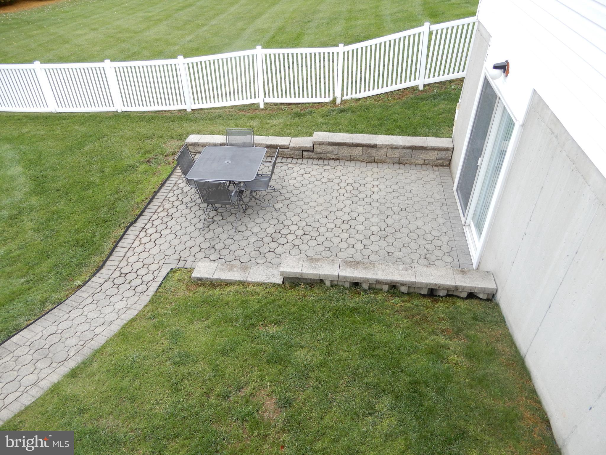 HILLS AT NORTHAMPT - Residential