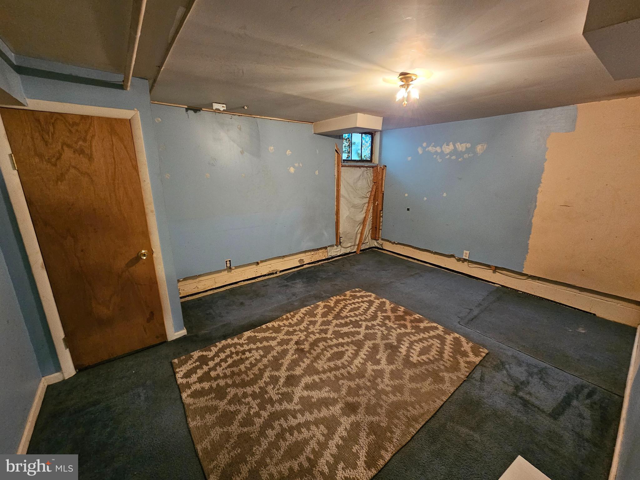 MIDDLESEX - Residential