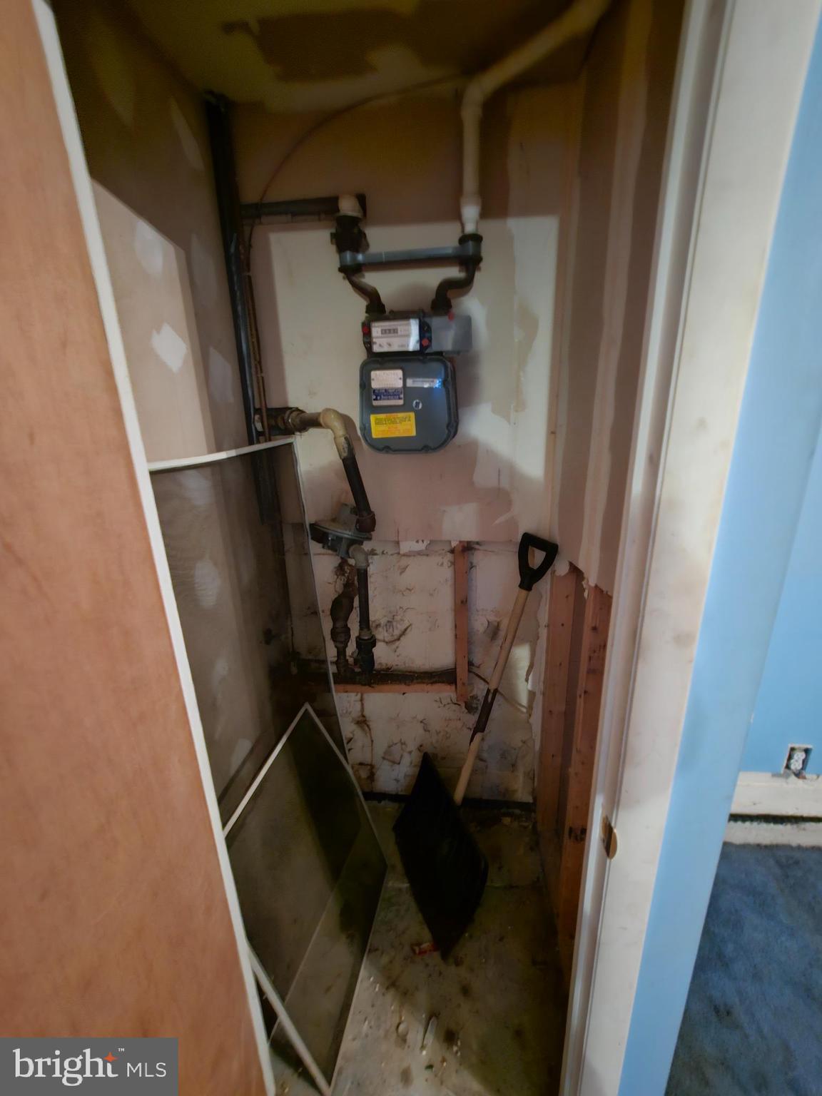 MIDDLESEX - Residential