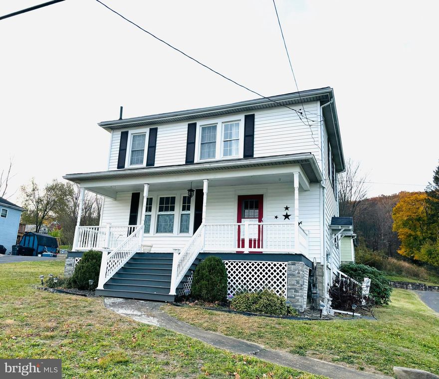 Back to Active - Buyers Did Not Perform...As-Is Estate Sale - Price to Sell !!!  3 Bedroom - 1 and 1/2 Bath - Full basement sitting on 0.79 acres with Paved driveway - Paved driveway leads to two car garage  with a 1Bedroom apartment above - has 1 bath - kitchen - Stove - Refrigerator