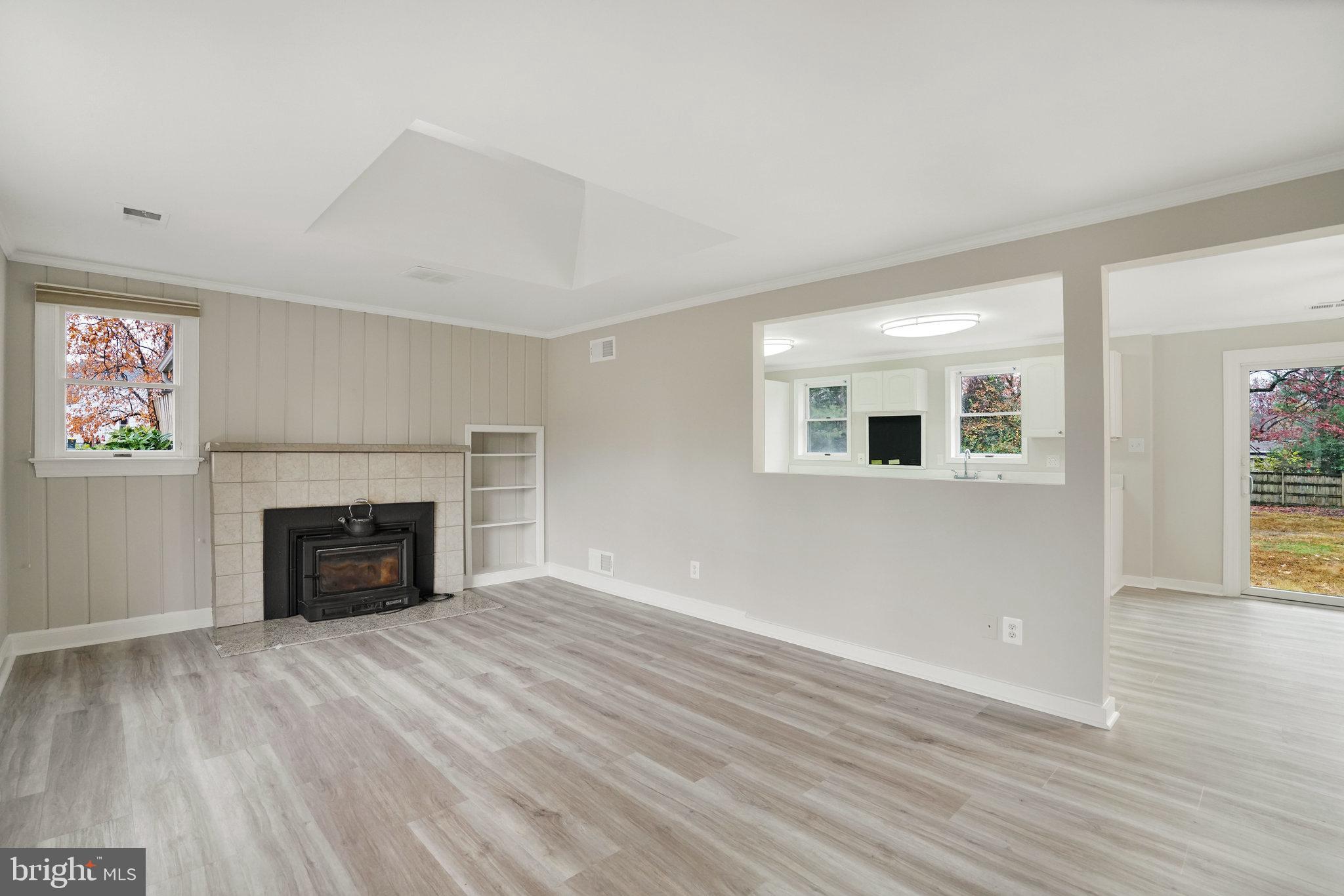 6705 GREENLEAF STREET