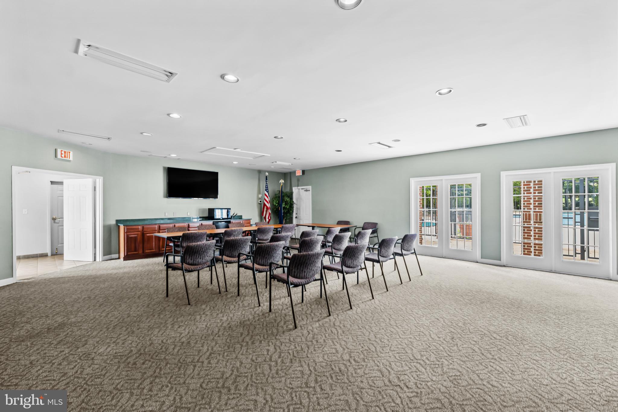 HEIGHTS AT PENDERBROOK - Residential