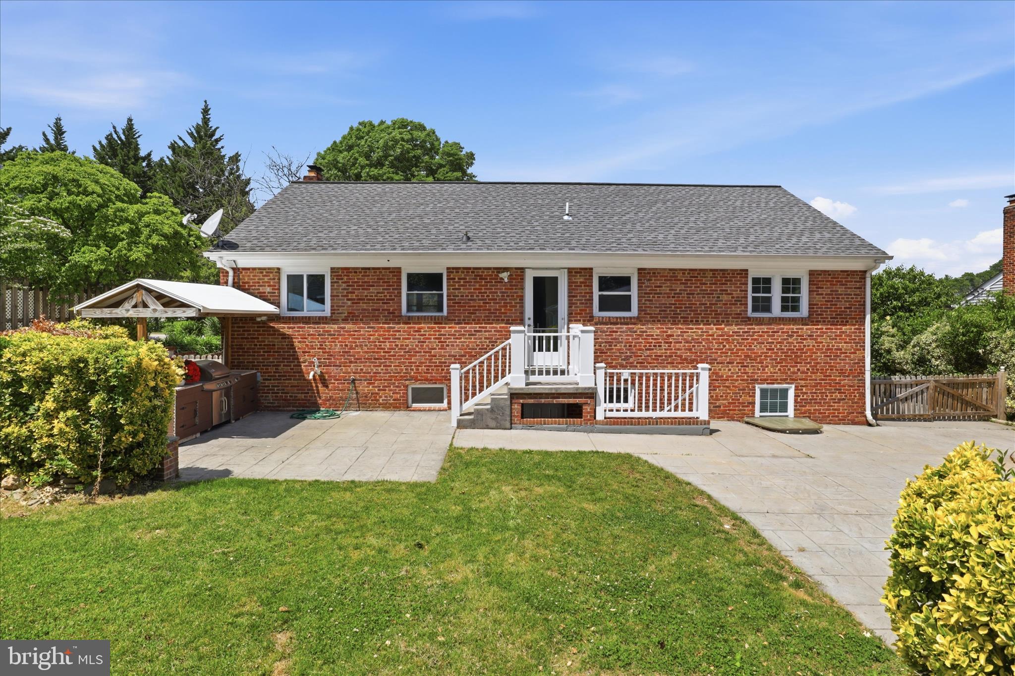 SPRINGFIELD - Residential