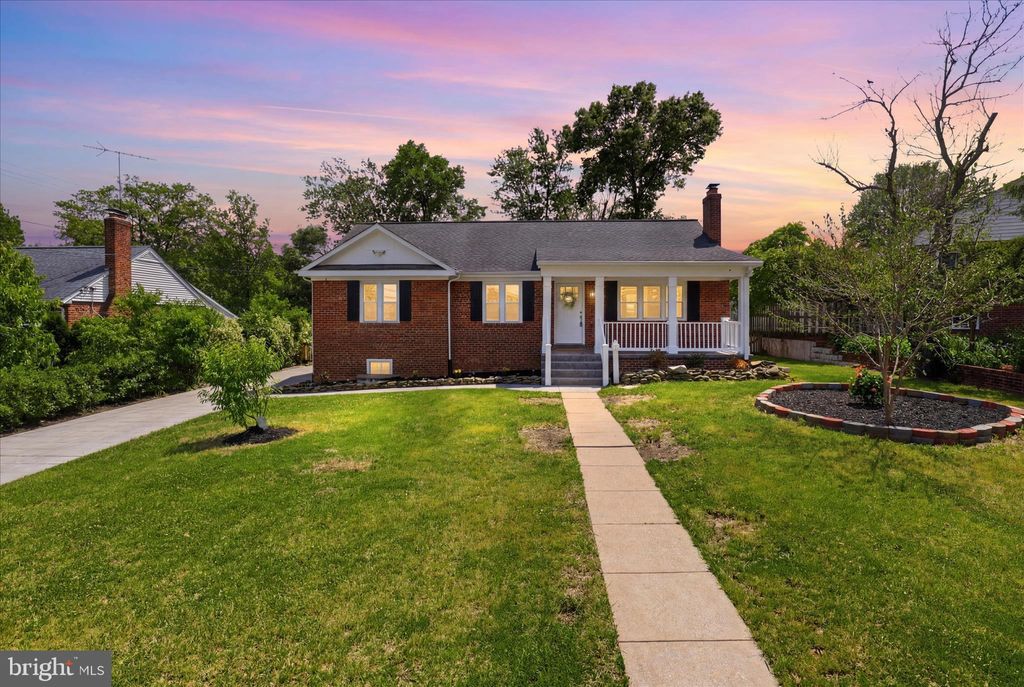 Photo of 7207 Essex Avenue, SPRINGFIELD, VA 22150 (MLS # VAFX2311996)