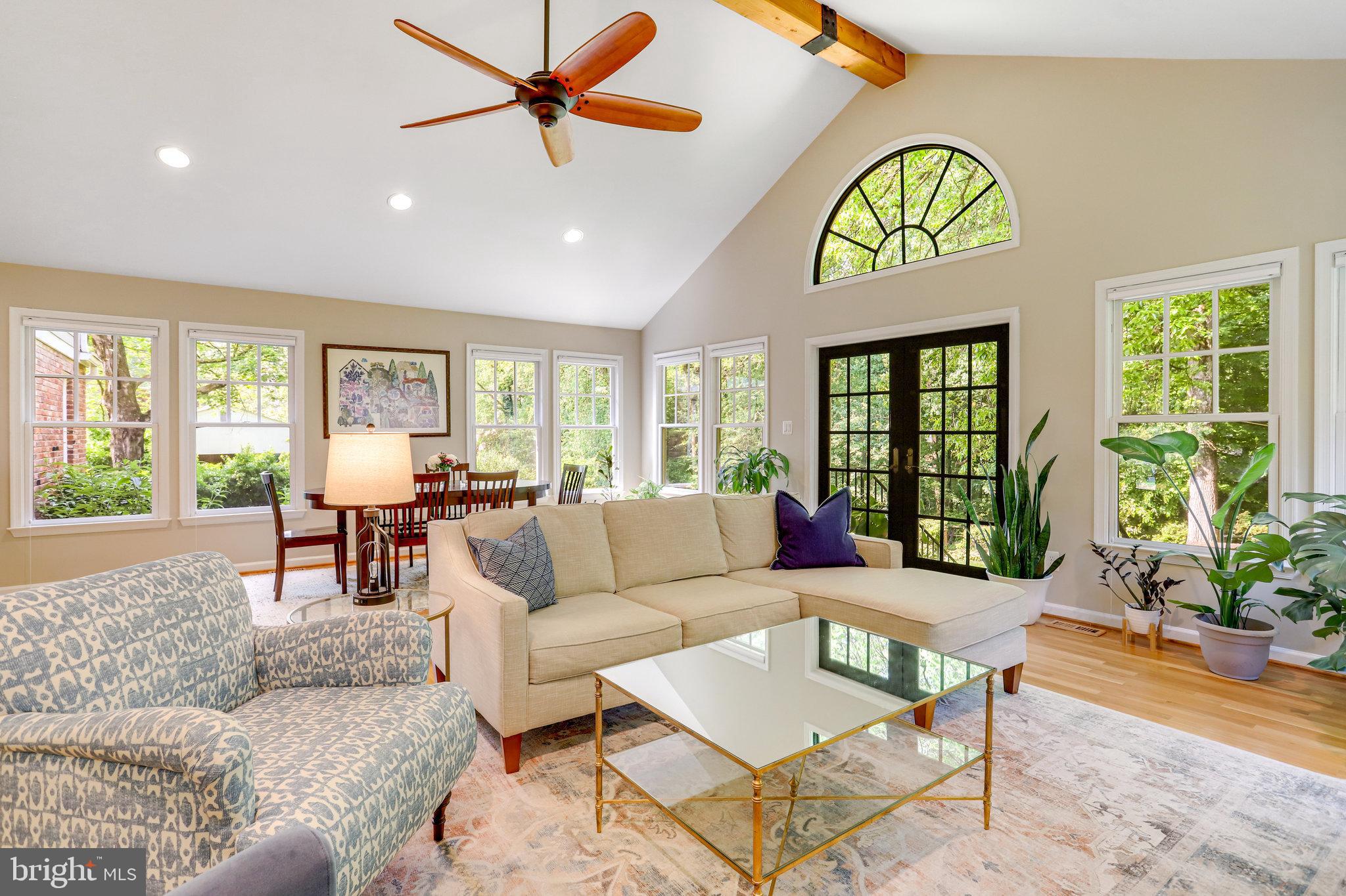 MOORE AND KEITH - Residential Lease