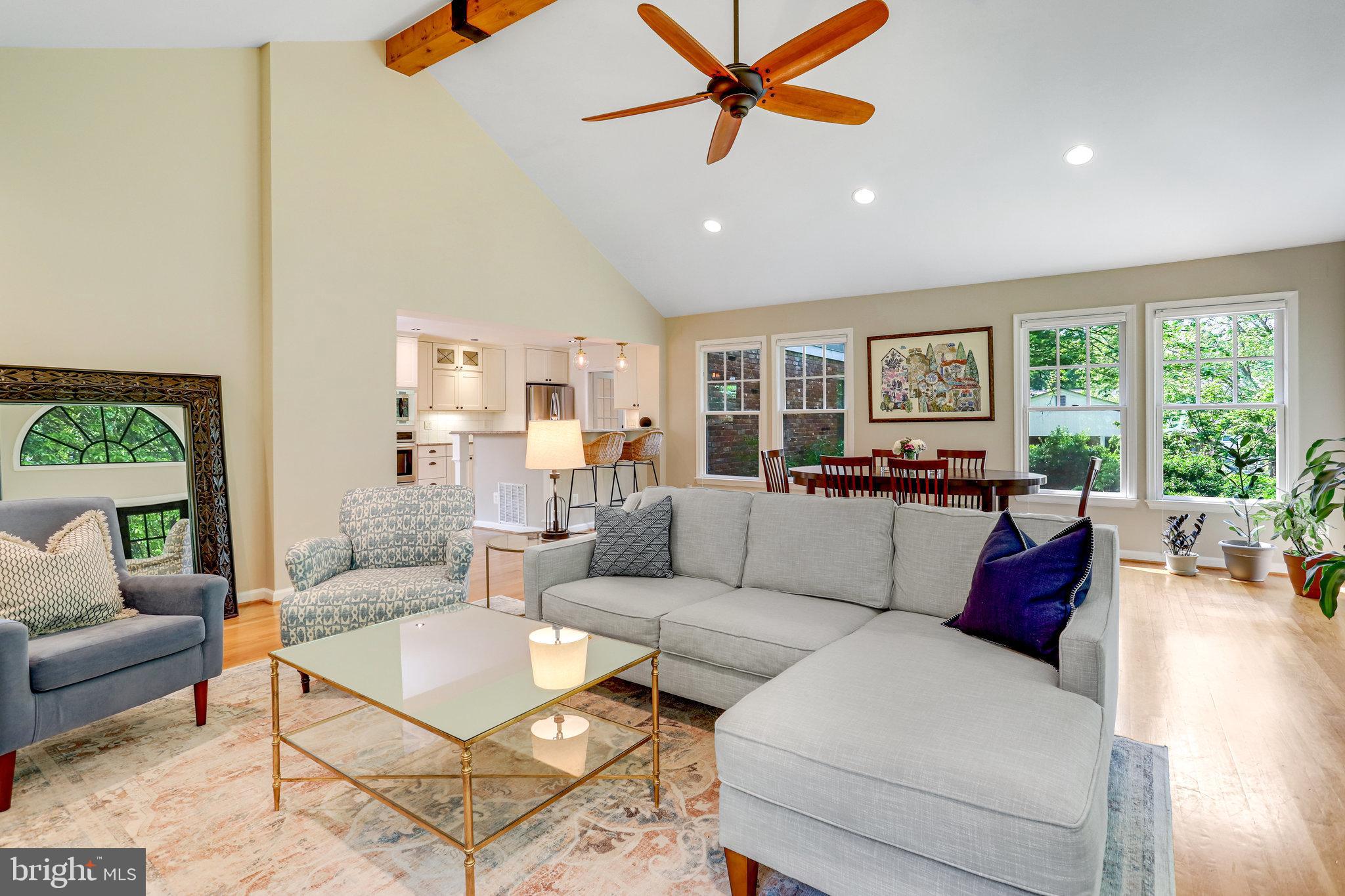 MOORE AND KEITH - Residential Lease