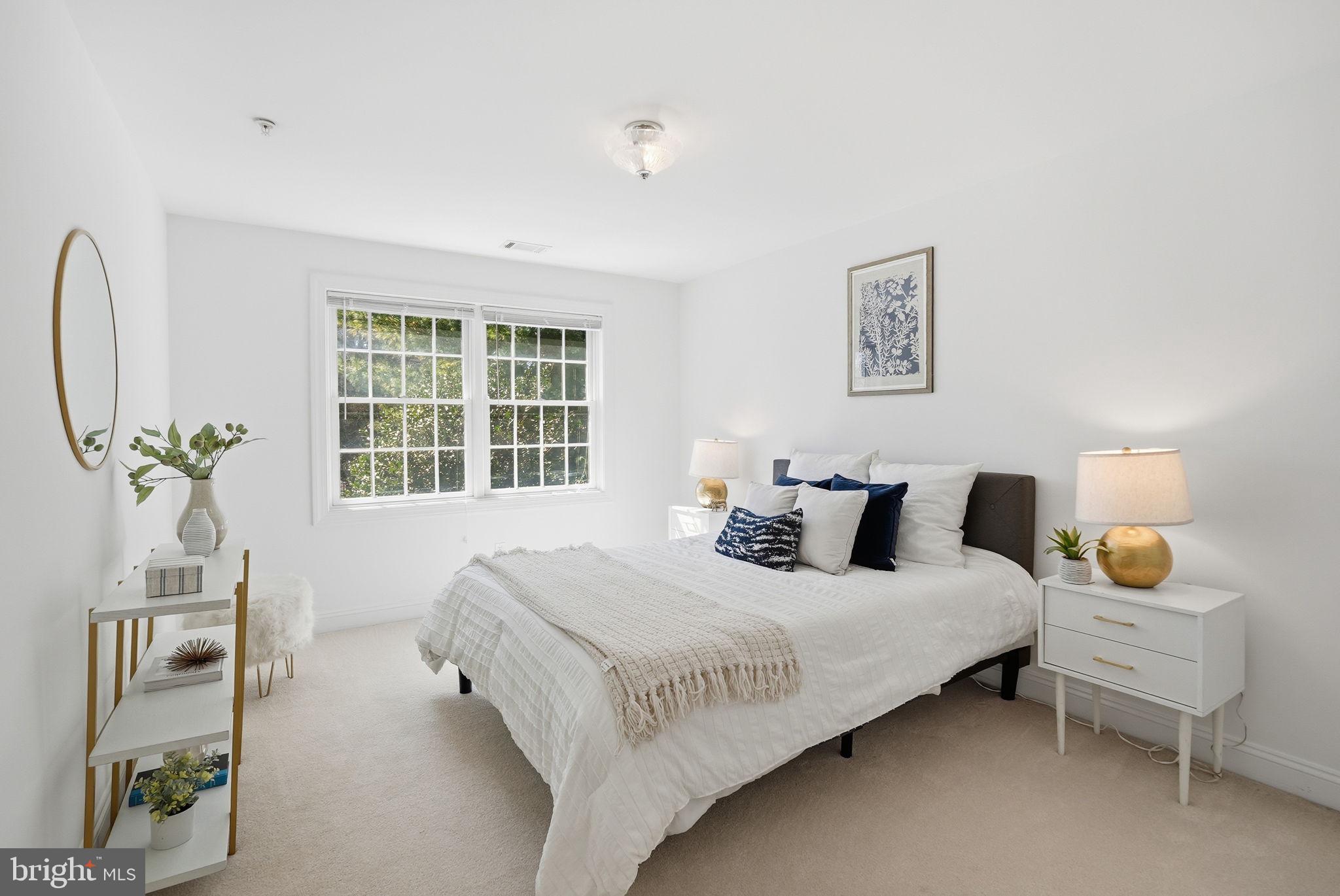 WEST END PARK - Residential