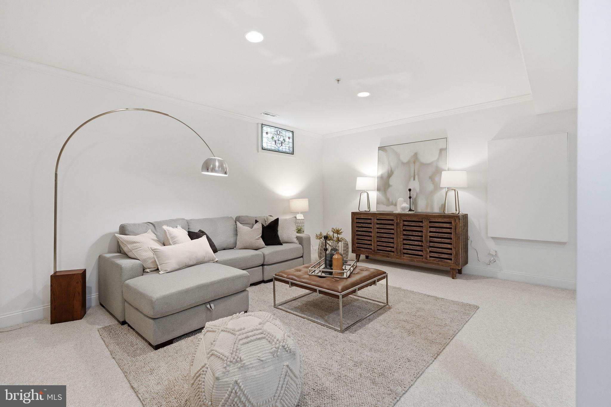 WEST END PARK - Residential