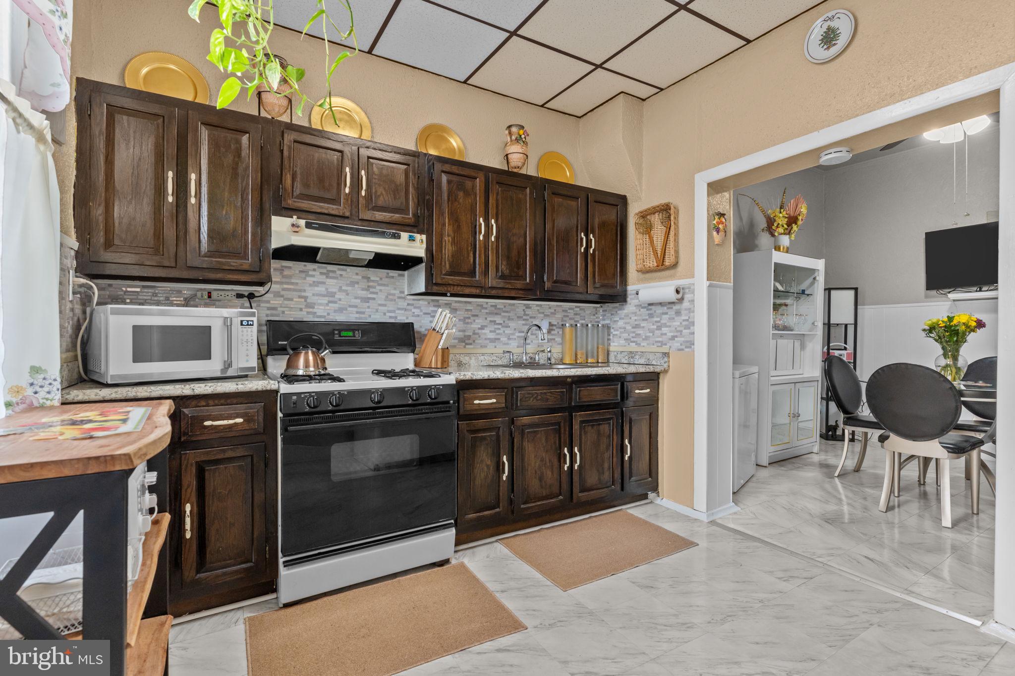 PHILADELPHIA (SOUTH) - Residential