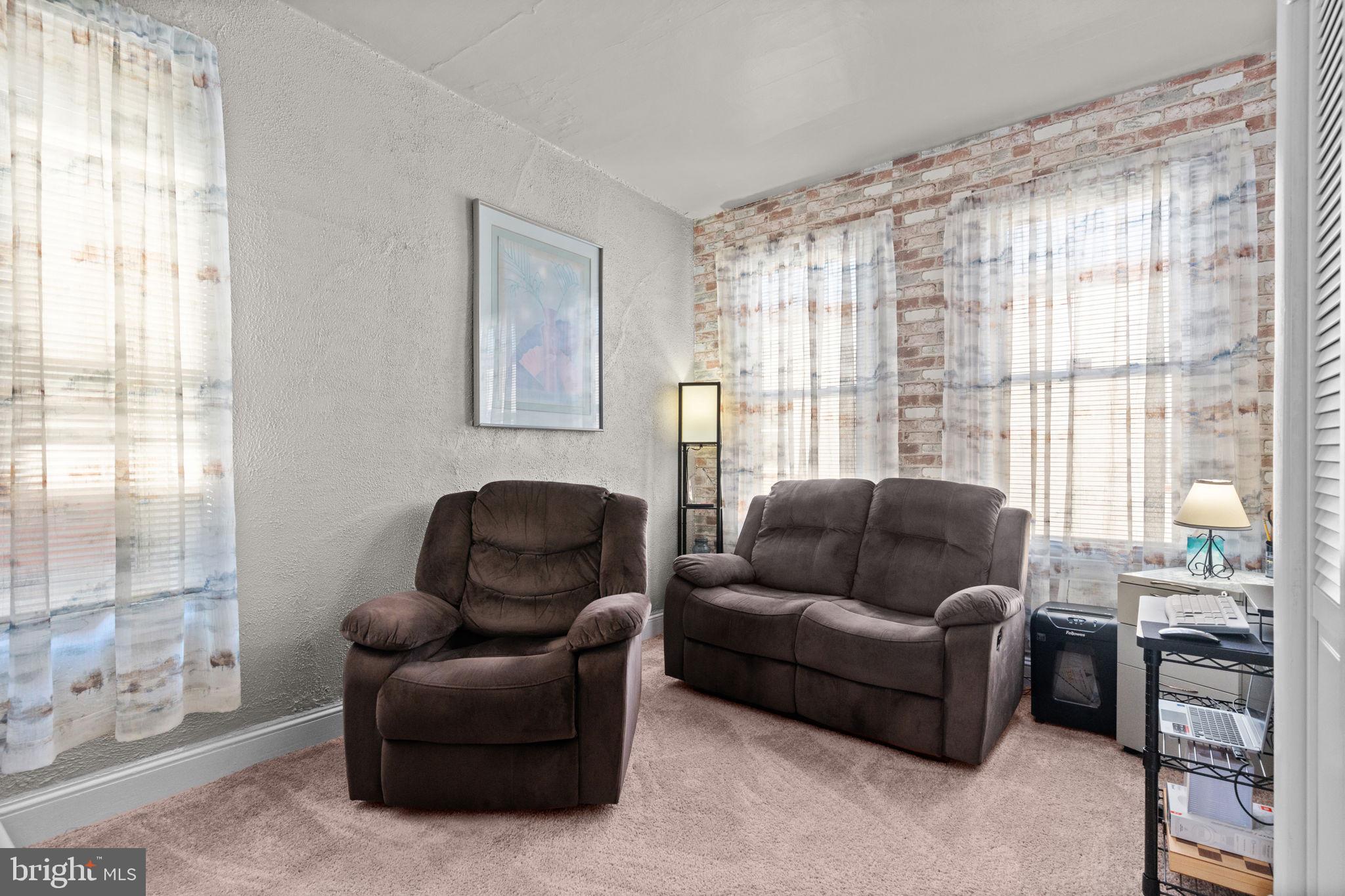 PHILADELPHIA (SOUTH) - Residential