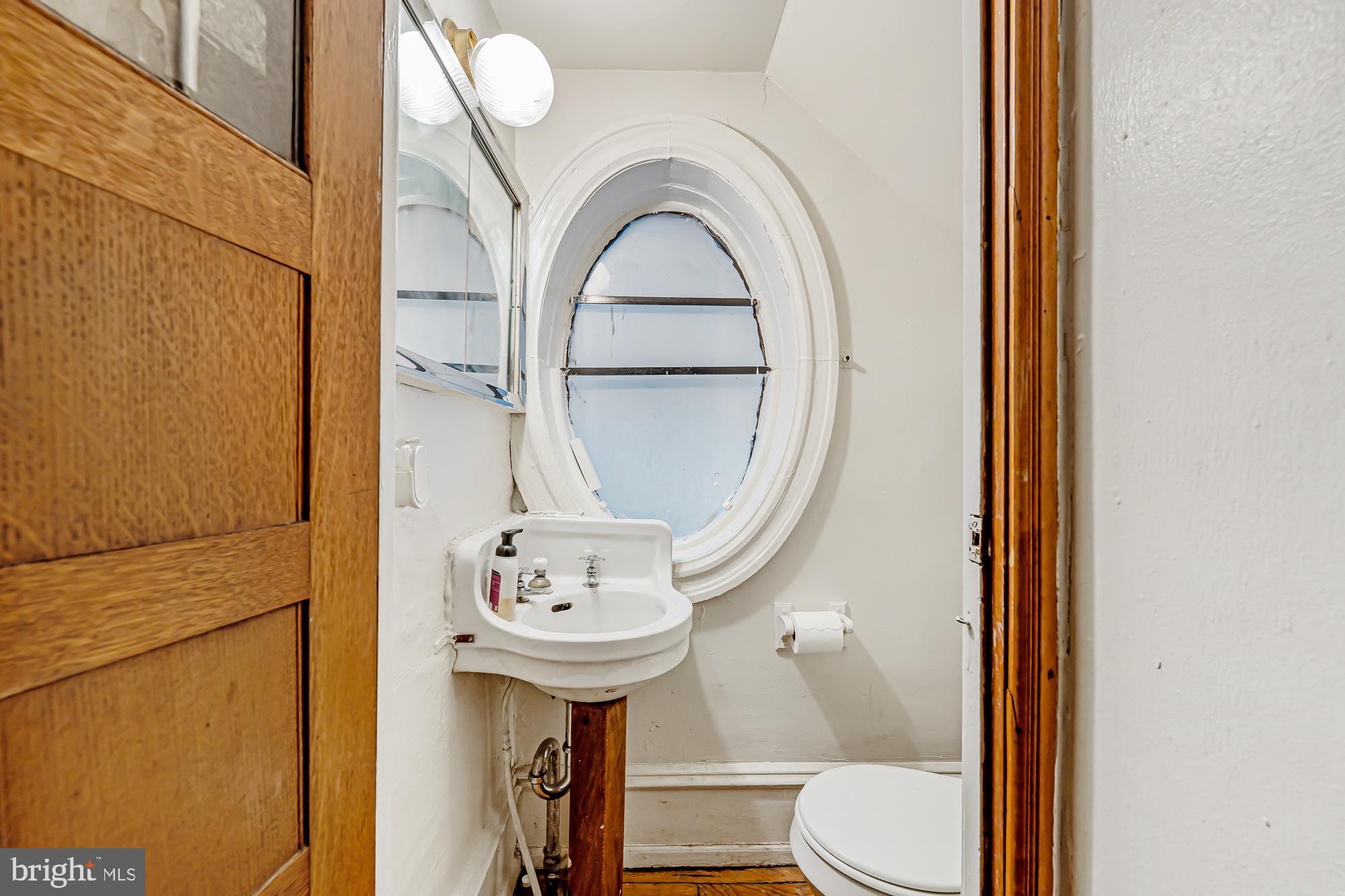 UNIVERSITY CITY - Residential Lease