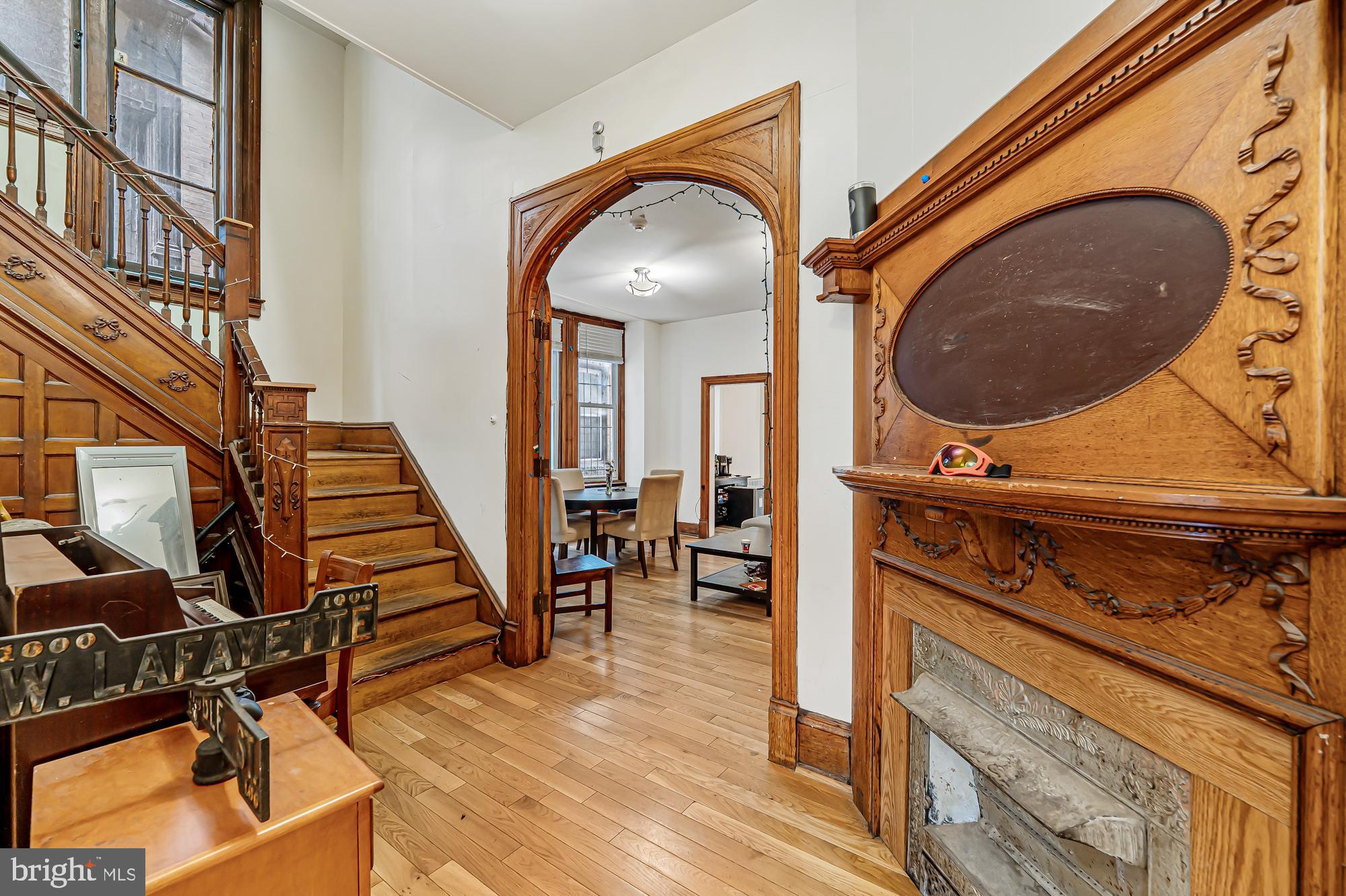 UNIVERSITY CITY - Residential Lease