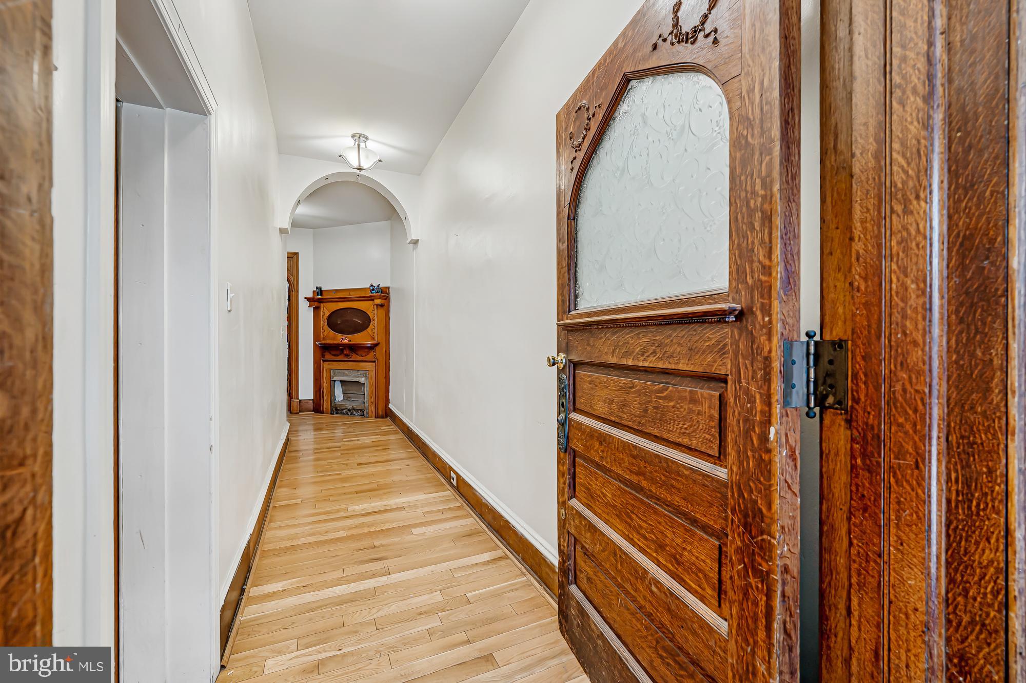 UNIVERSITY CITY - Residential Lease