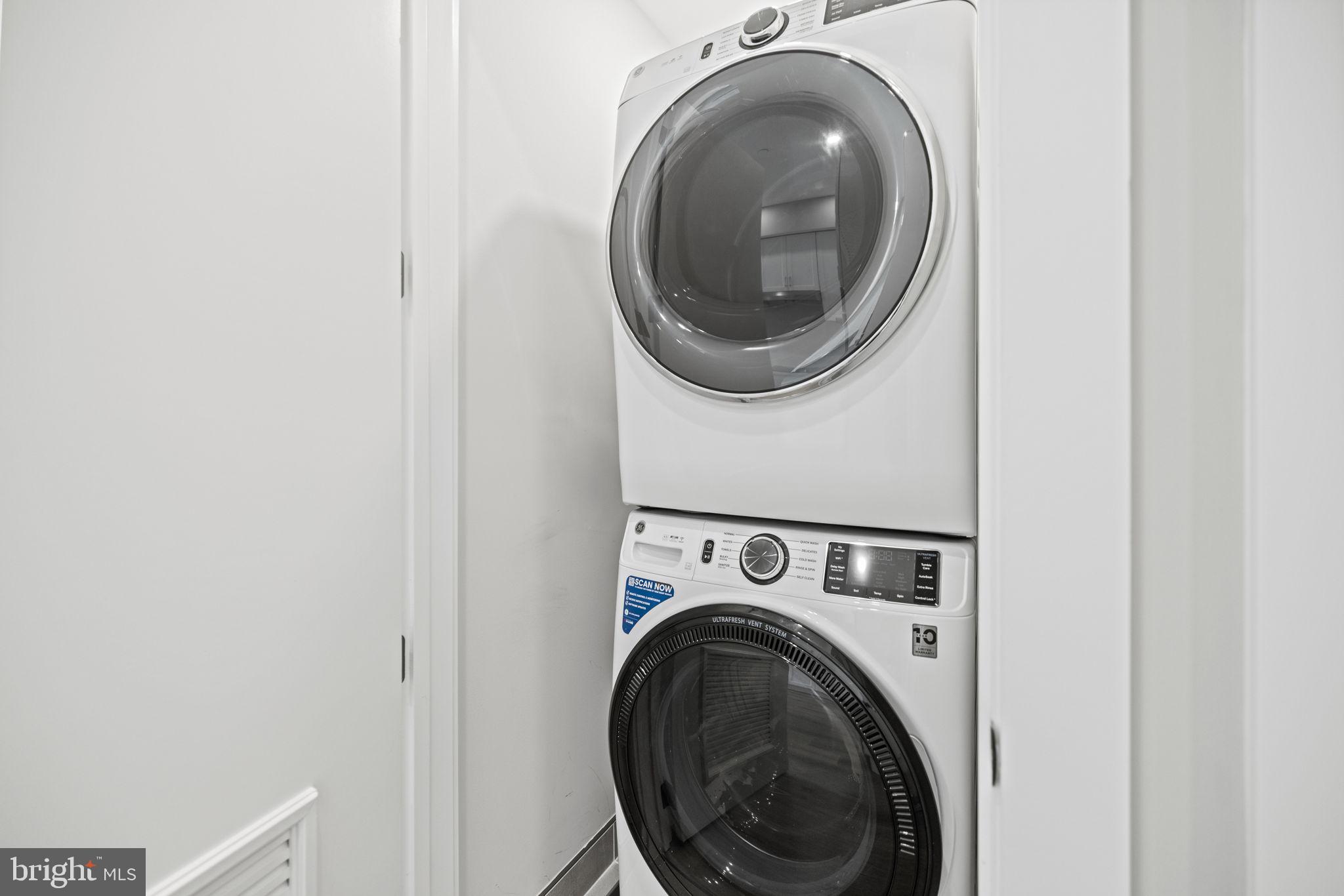 OLD TOWN ALEXANDRIA - Residential Lease