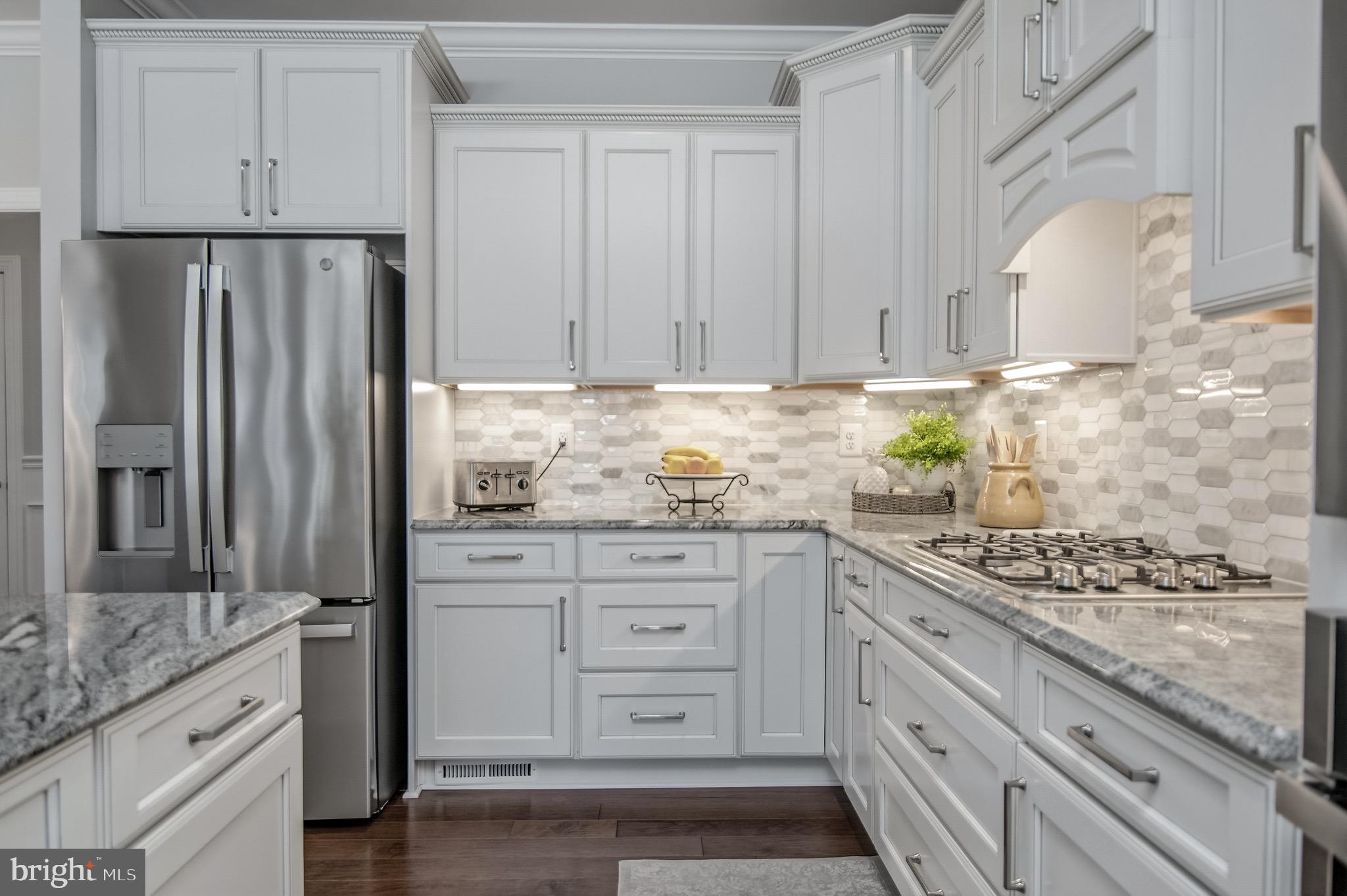 OAKWOOD ESTATES - Residential