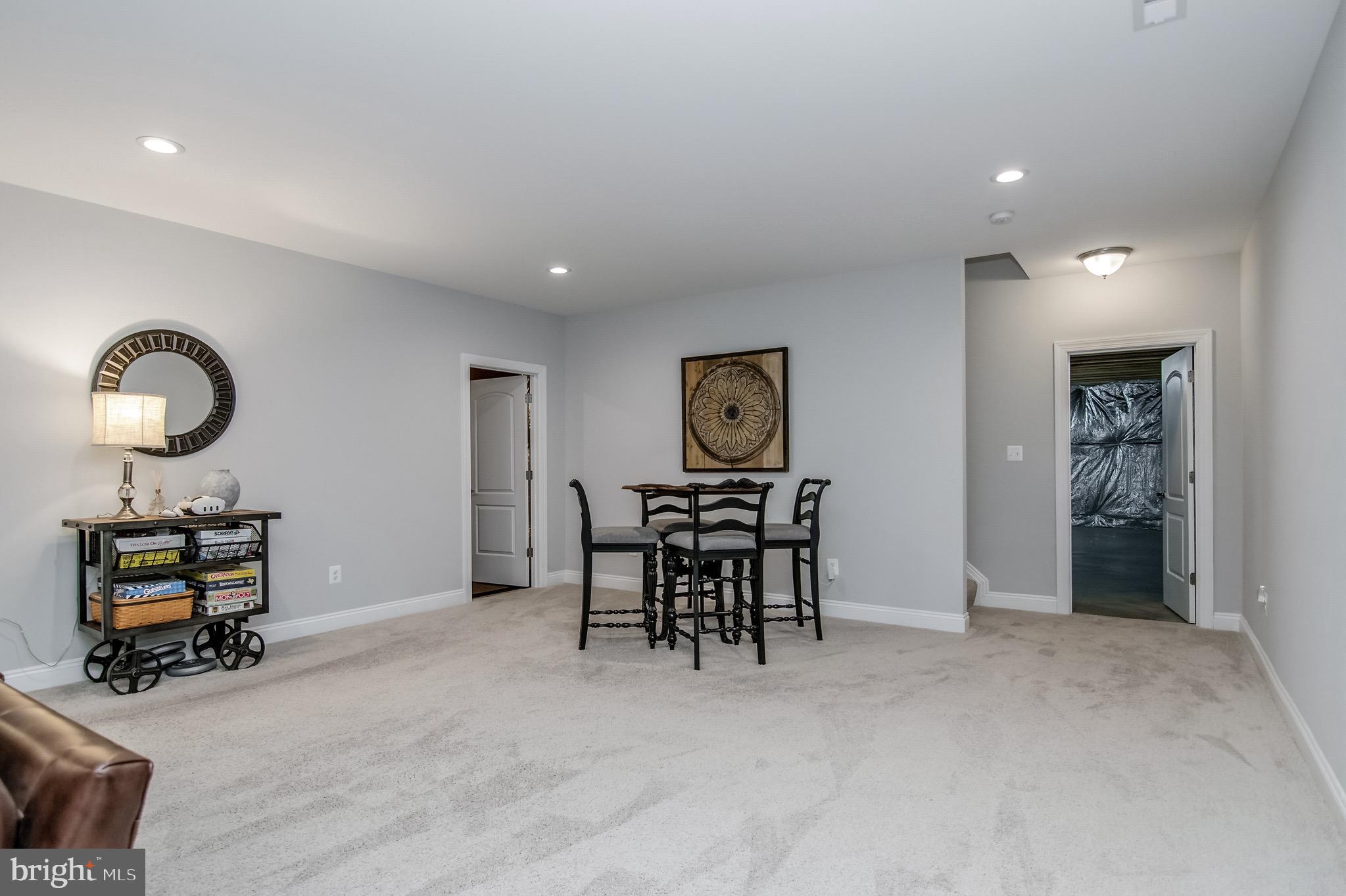 OAKWOOD ESTATES - Residential