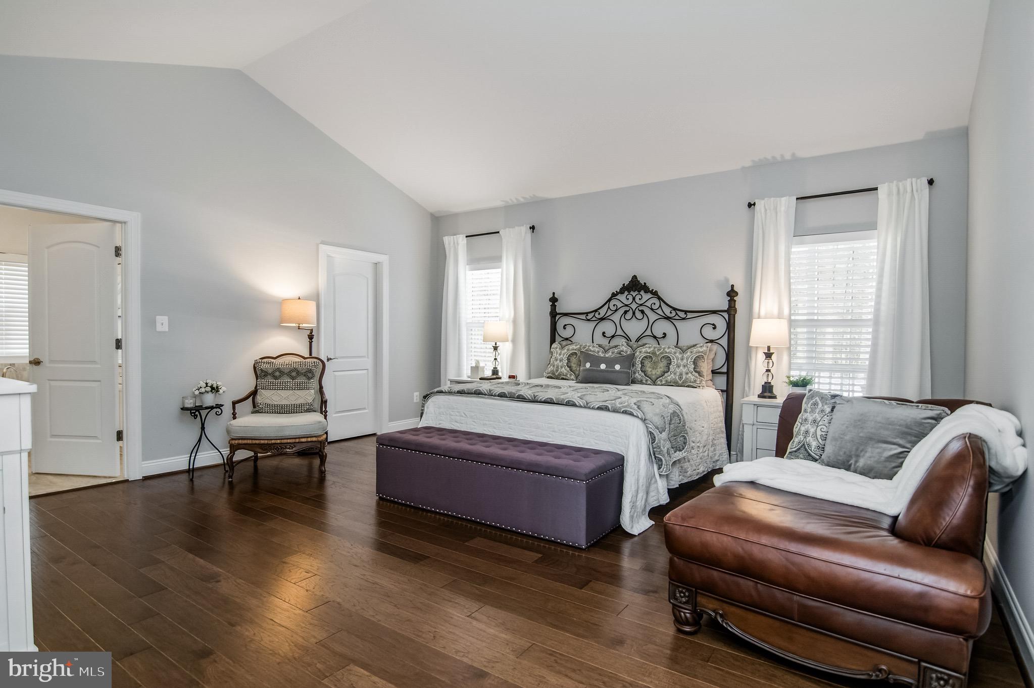 OAKWOOD ESTATES - Residential