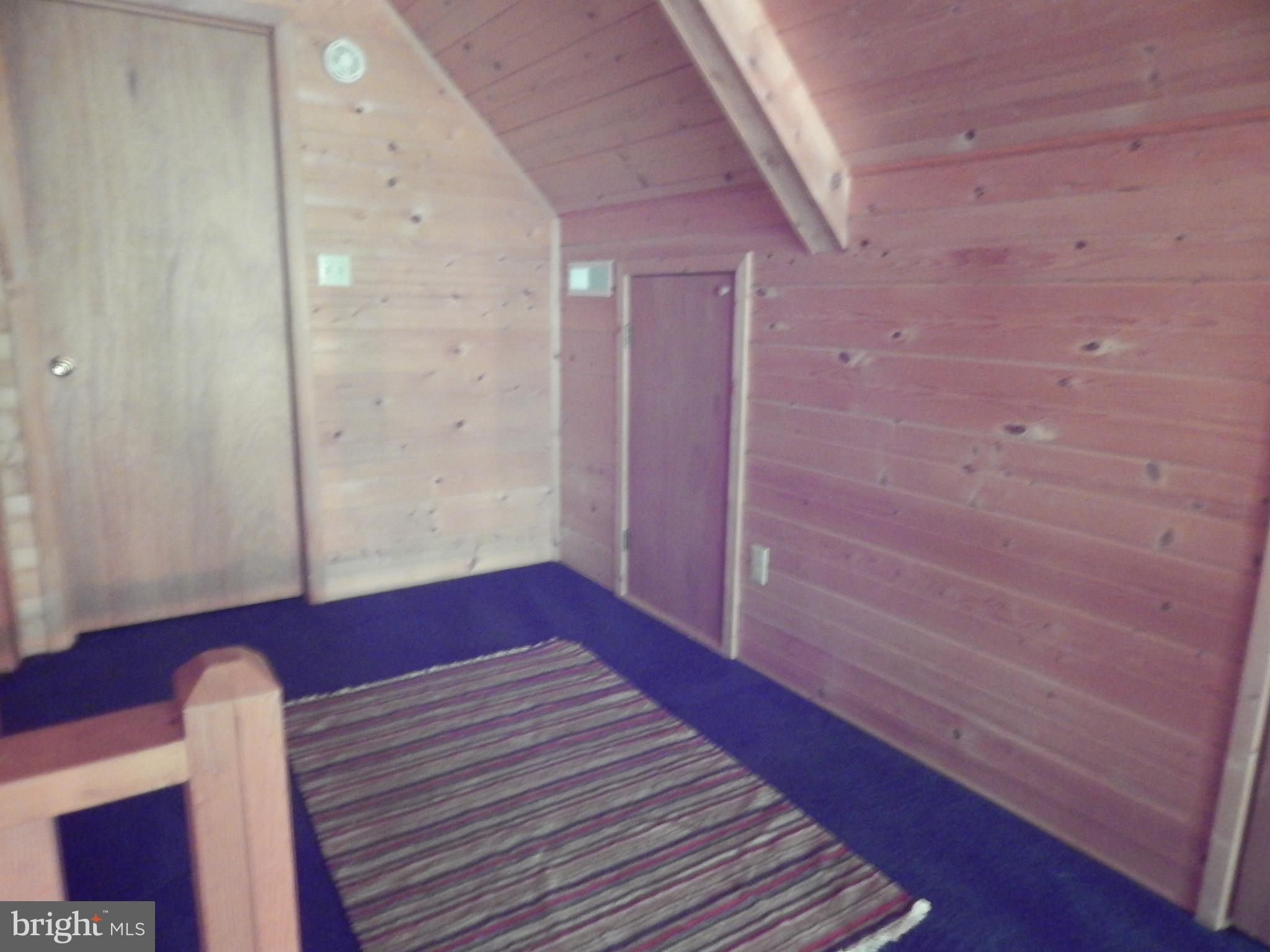 SPRUCE PINE HOLLOW - Residential