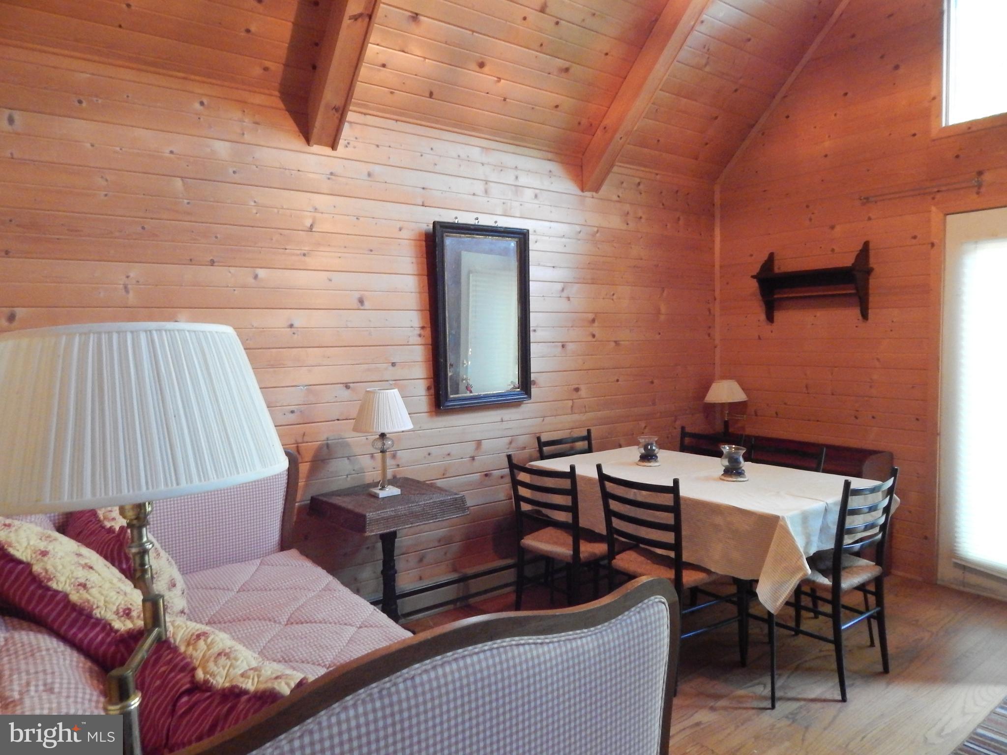 SPRUCE PINE HOLLOW - Residential