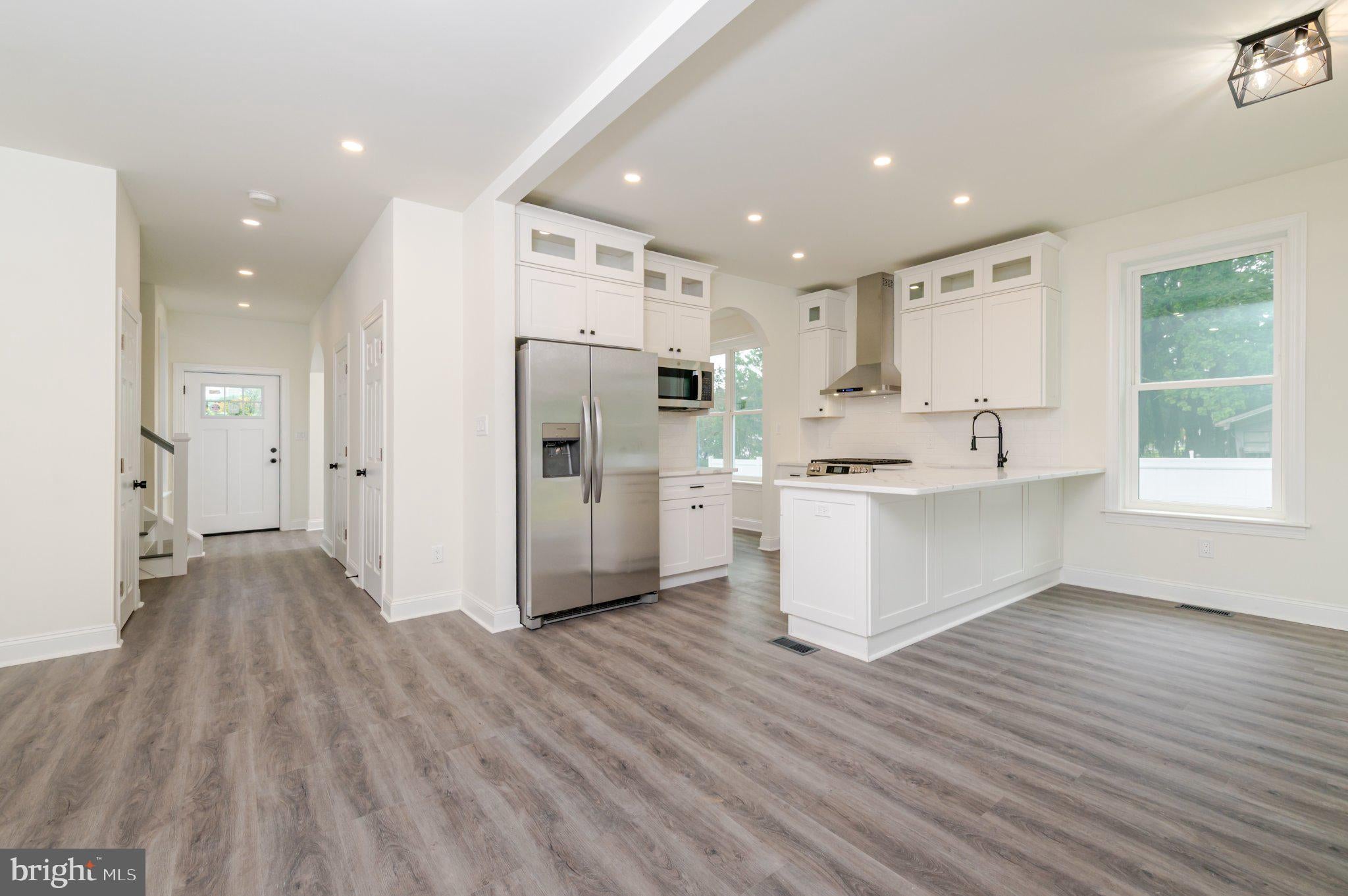 1630 MAGNOLIA AVENUE