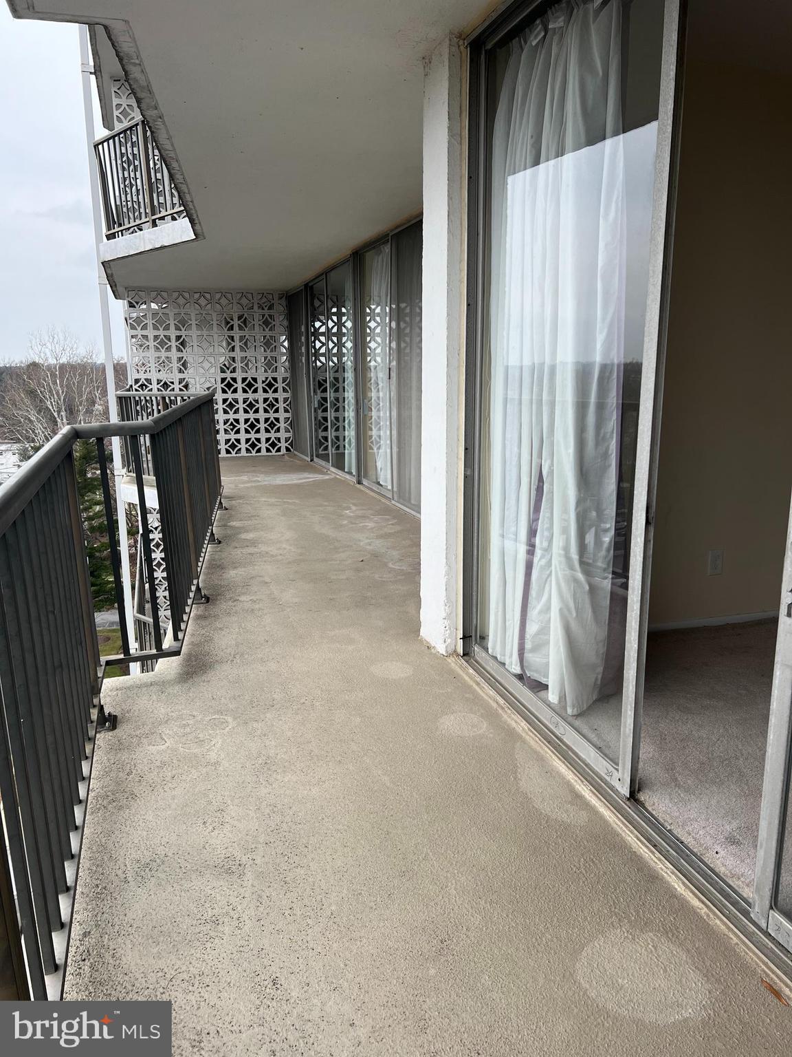 THE WATERFORD - Residential Lease