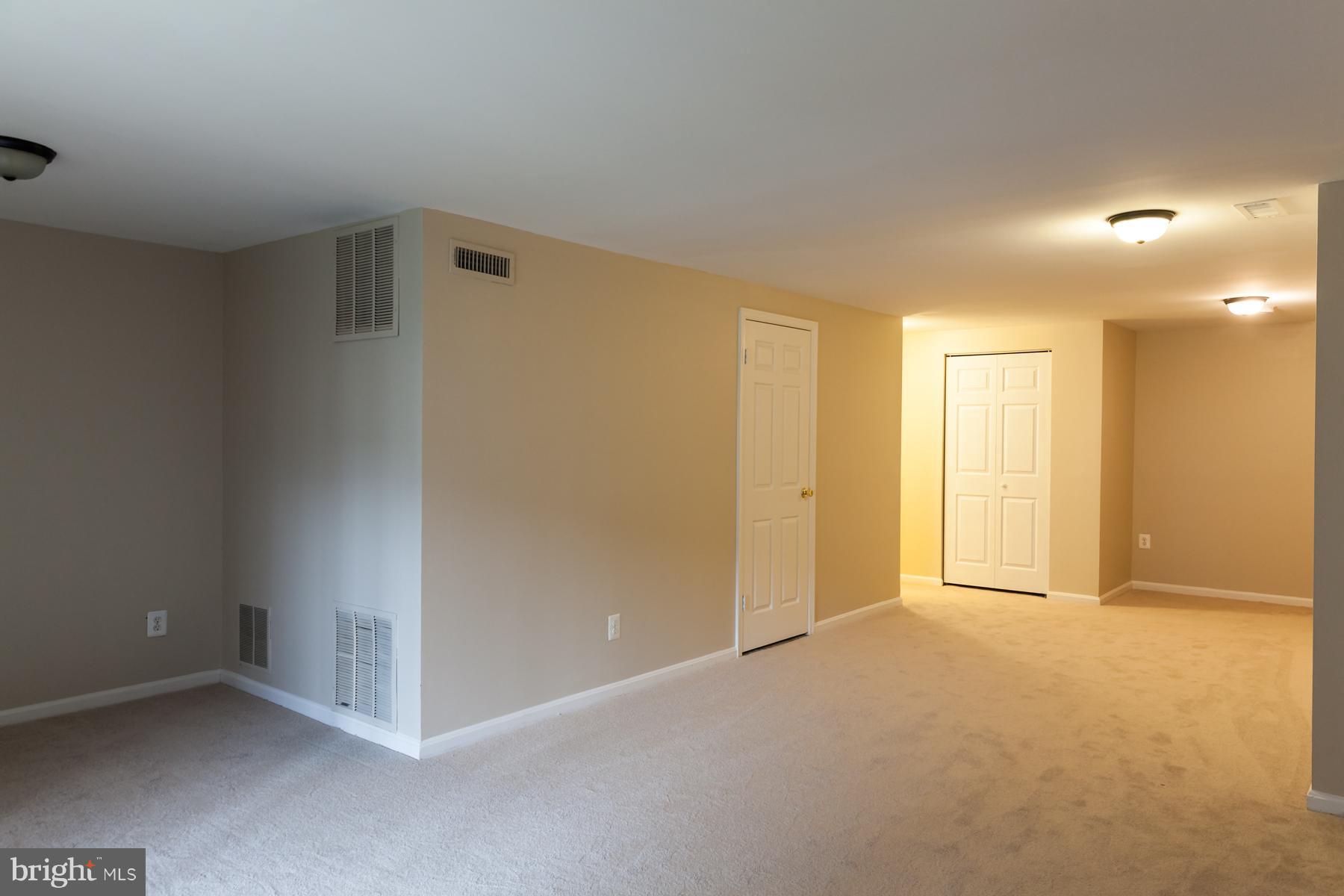 MONTGOMERY MEADOWS - Residential