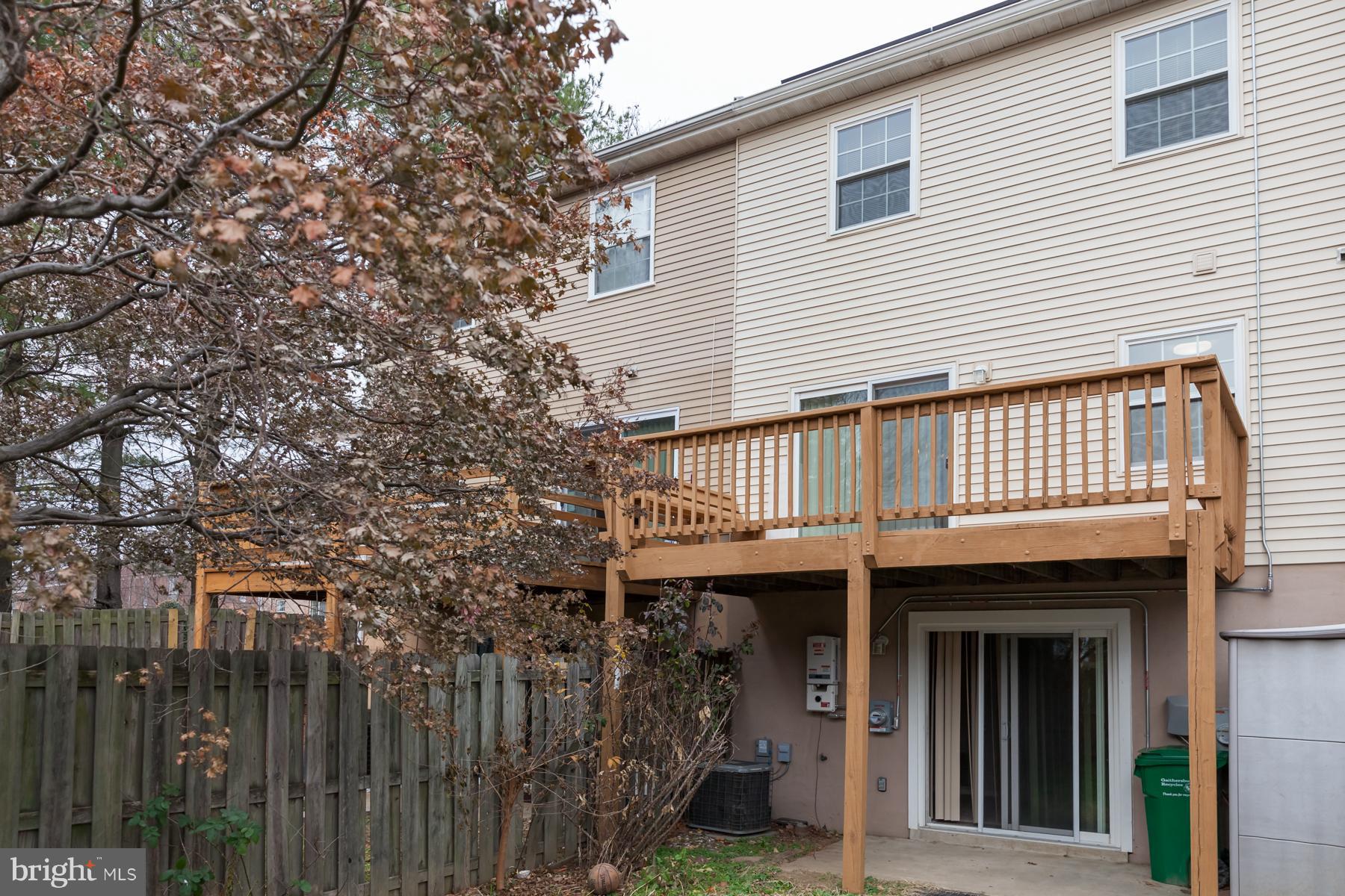 MONTGOMERY MEADOWS - Residential