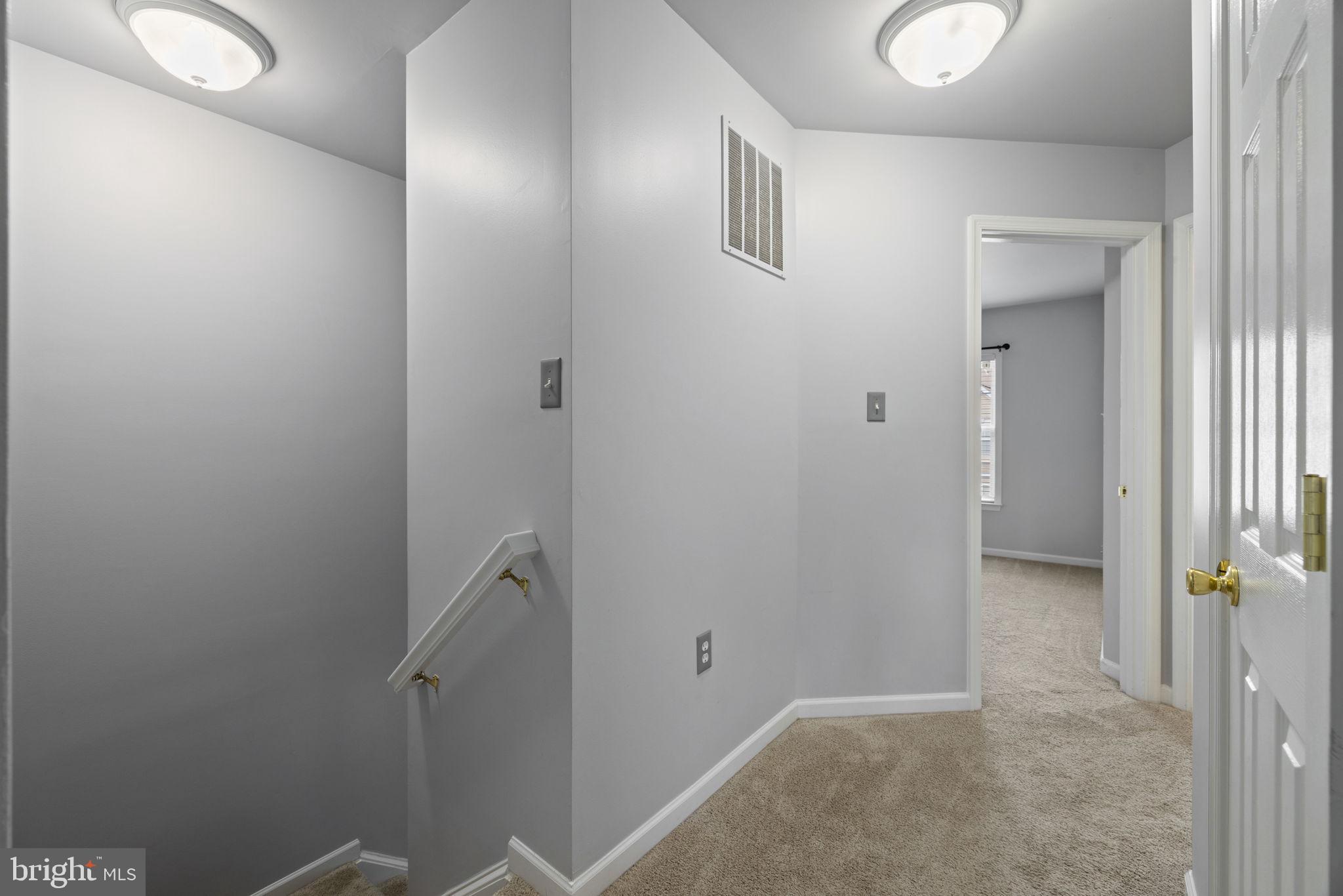 COUNTY GREEN - Residential