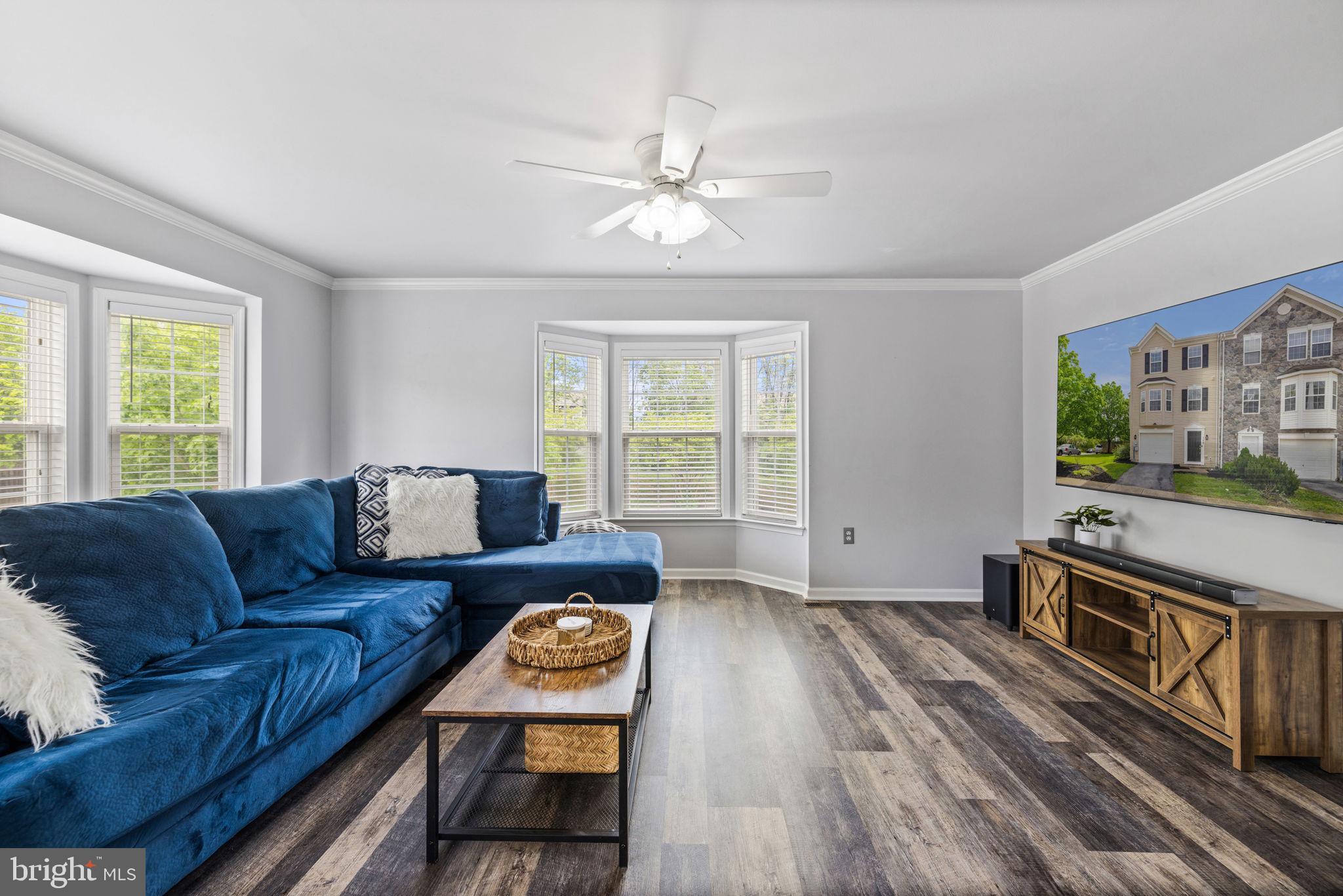 COUNTY GREEN - Residential