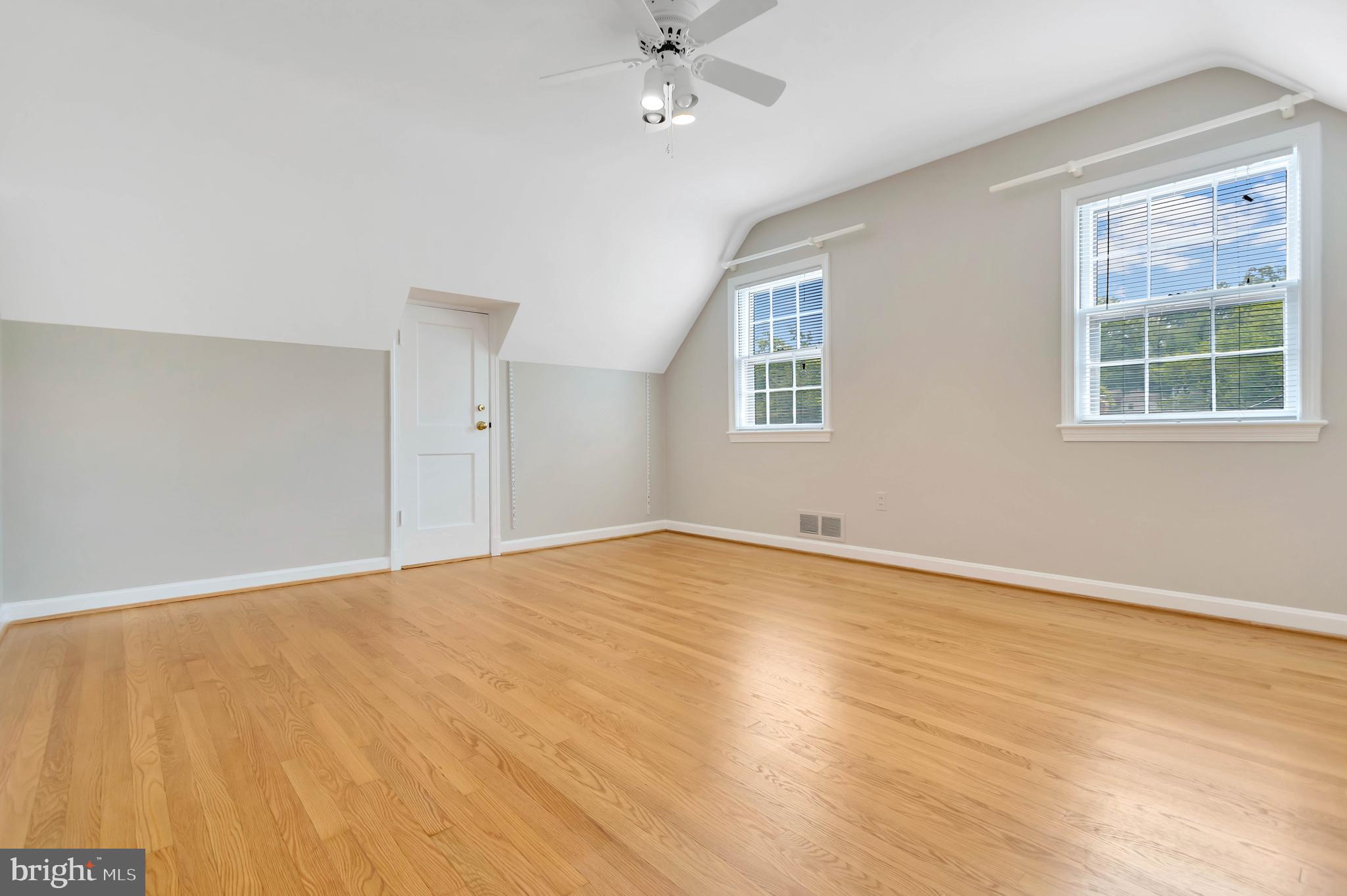 MADISON MANOR - Residential Lease