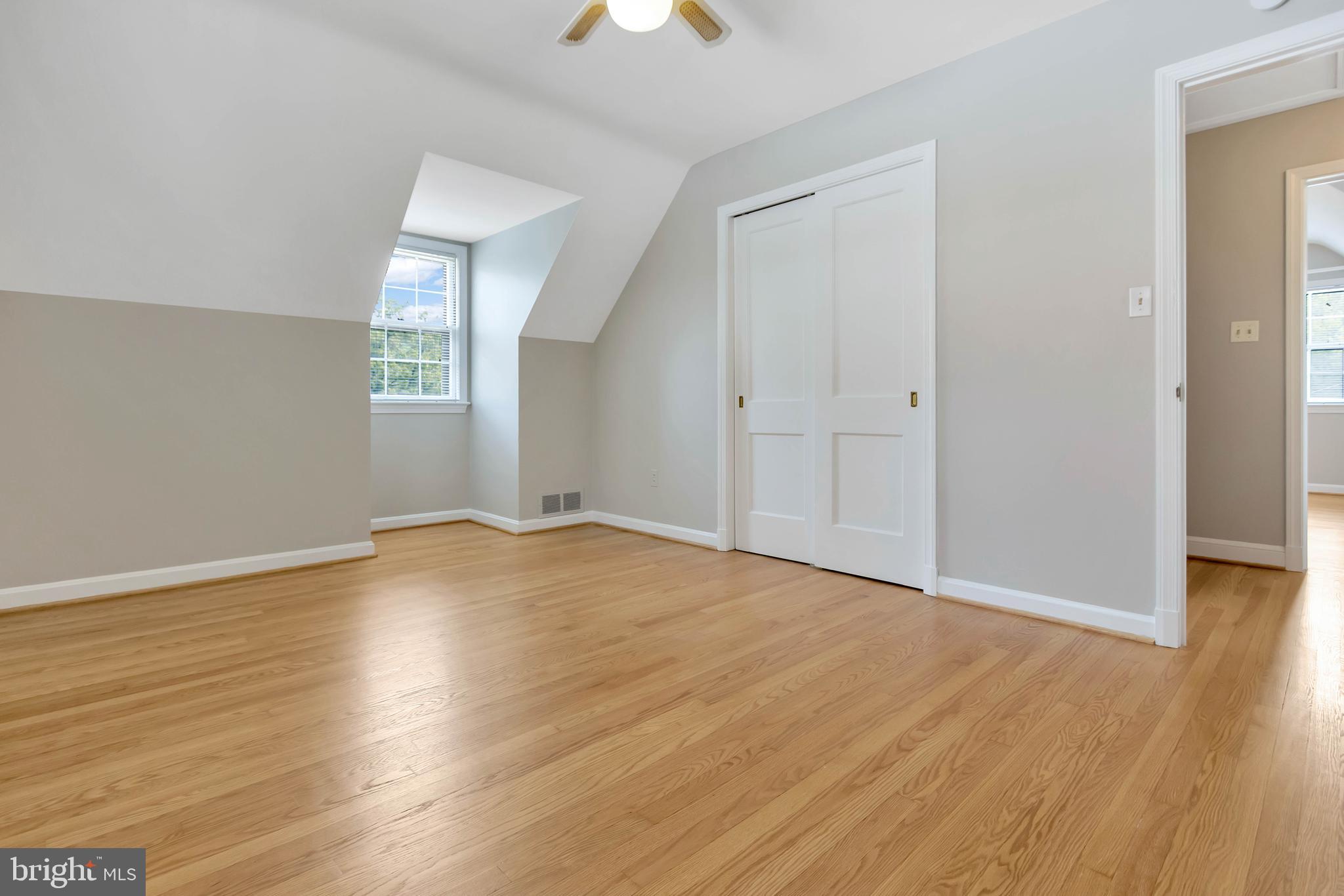 MADISON MANOR - Residential Lease