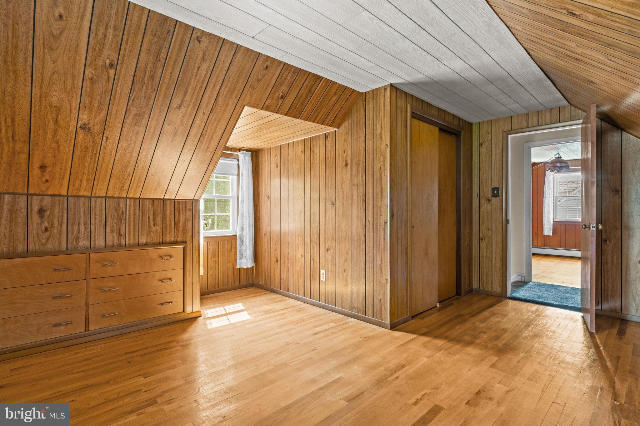 WASHINGTON HGTS - Residential