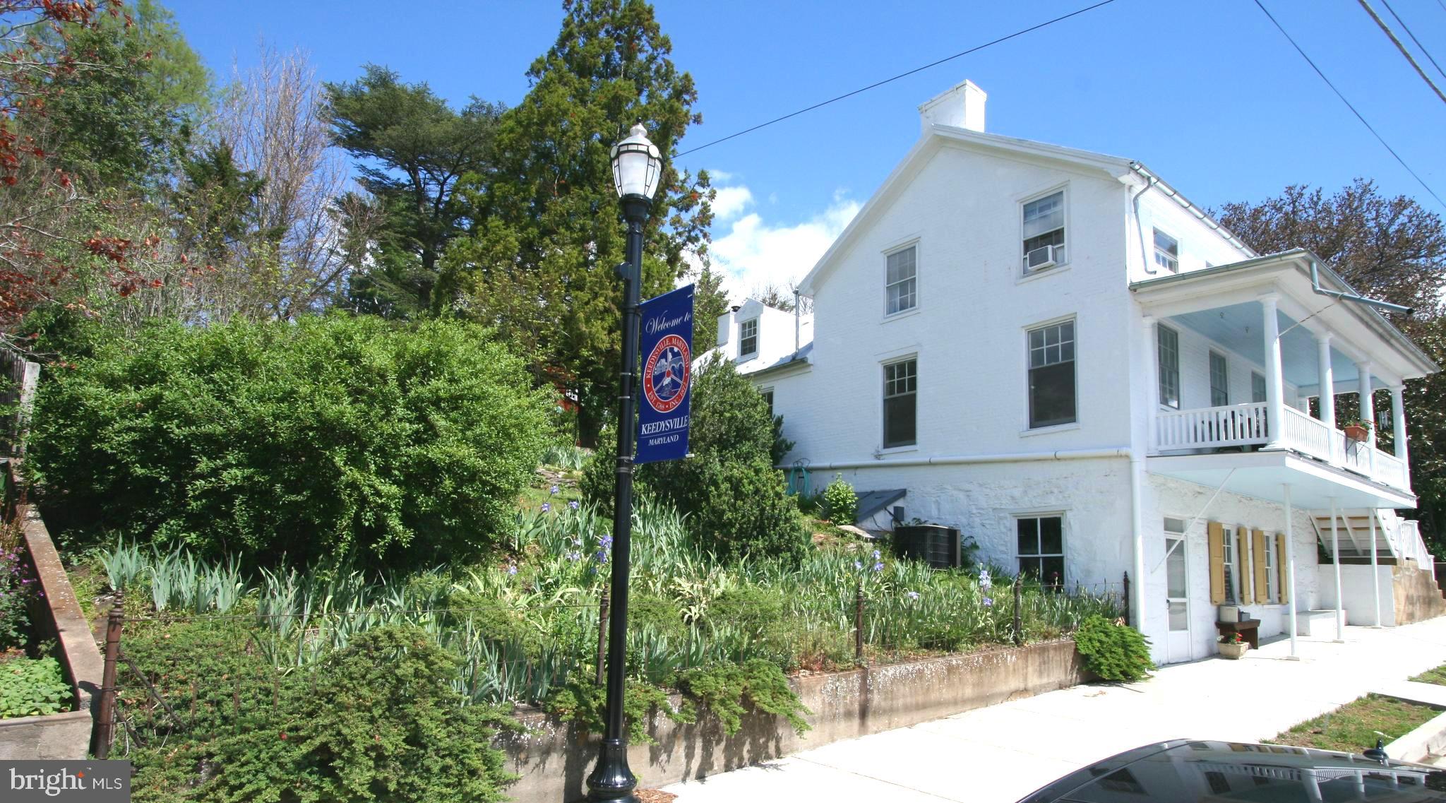 39 MAIN STREET