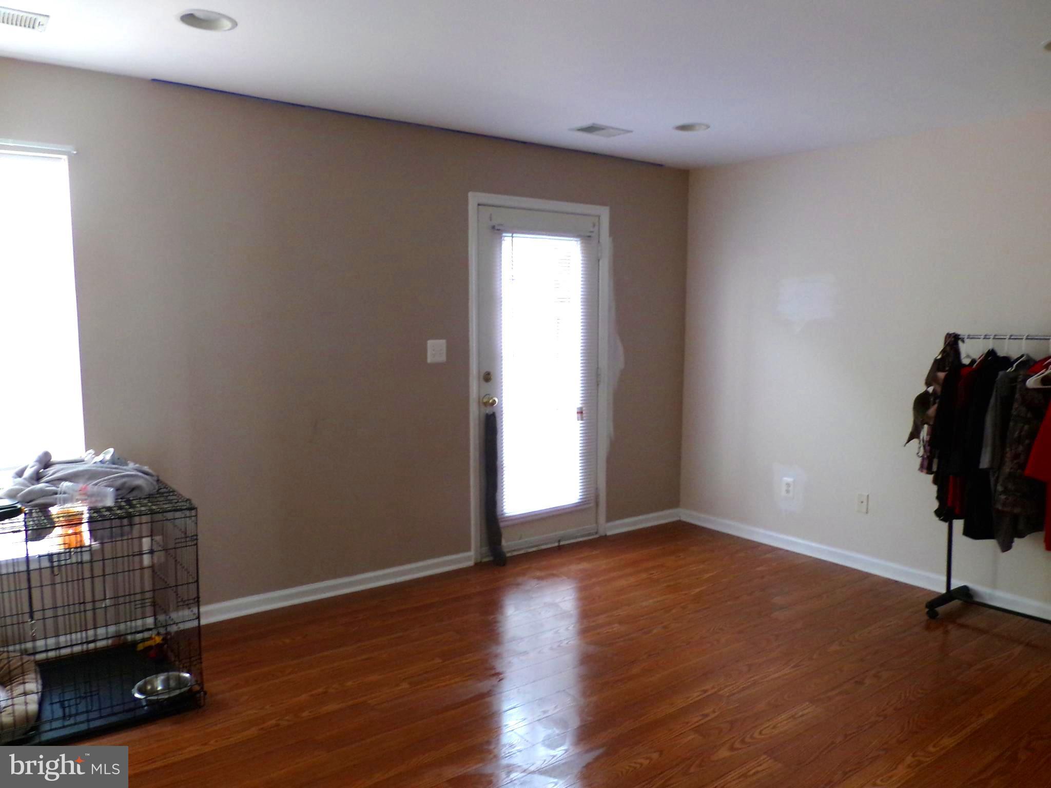 HUPPS RIDGE - Residential