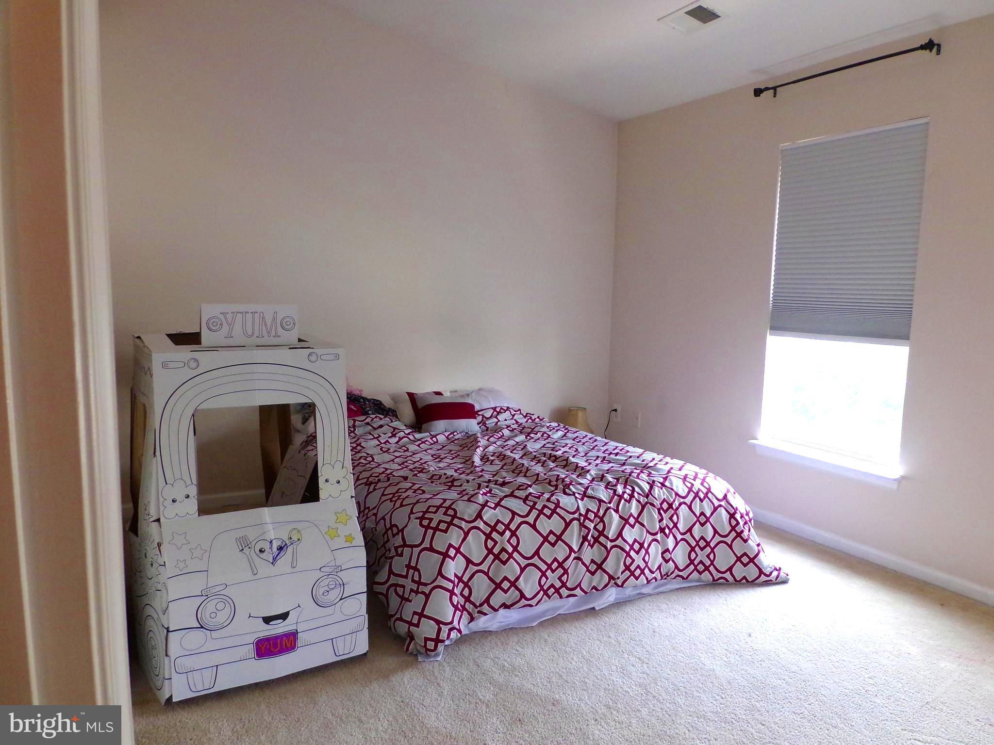 HUPPS RIDGE - Residential