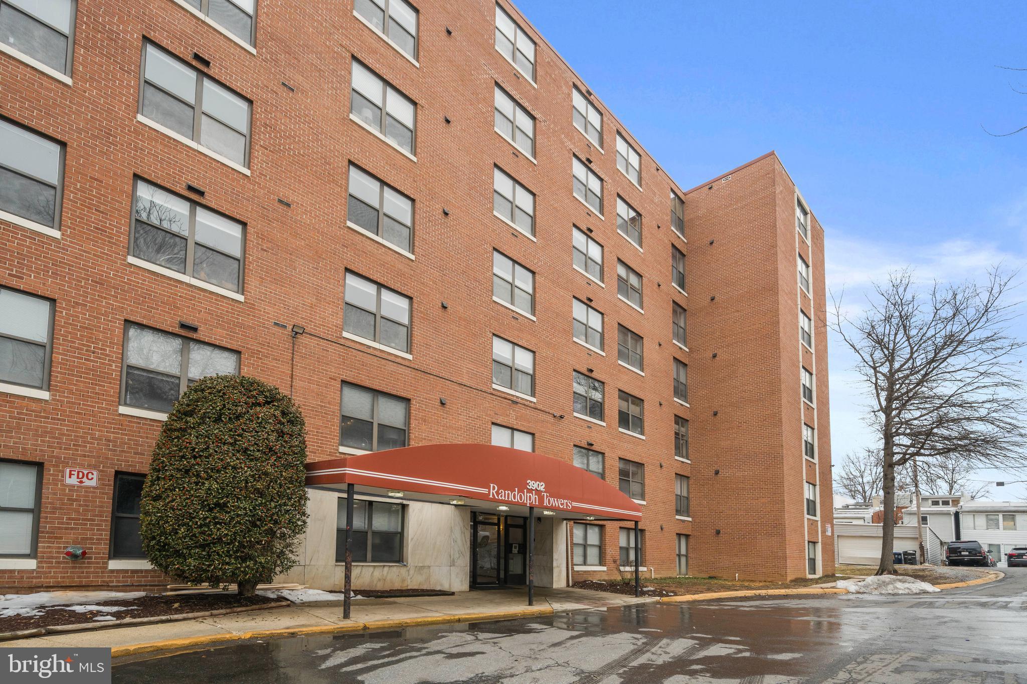 Photo 1 of 21 — 3902 14TH STREET NW 321, WASHINGTON, DC 20011