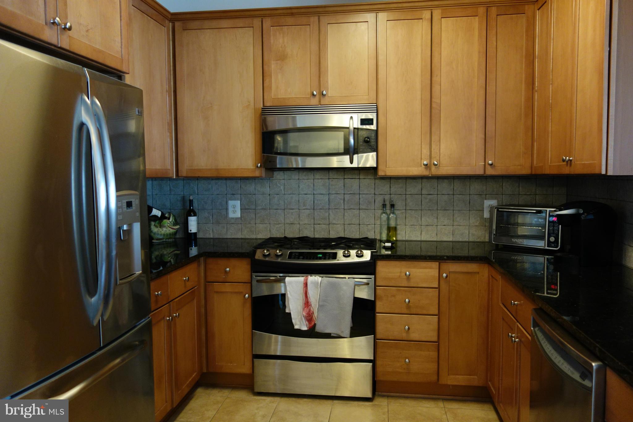 WHITE FLINT STATION - Residential Lease