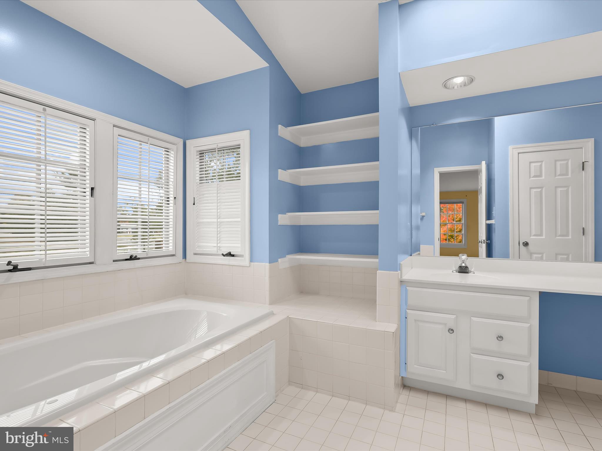 FULTON ESTATES - Residential