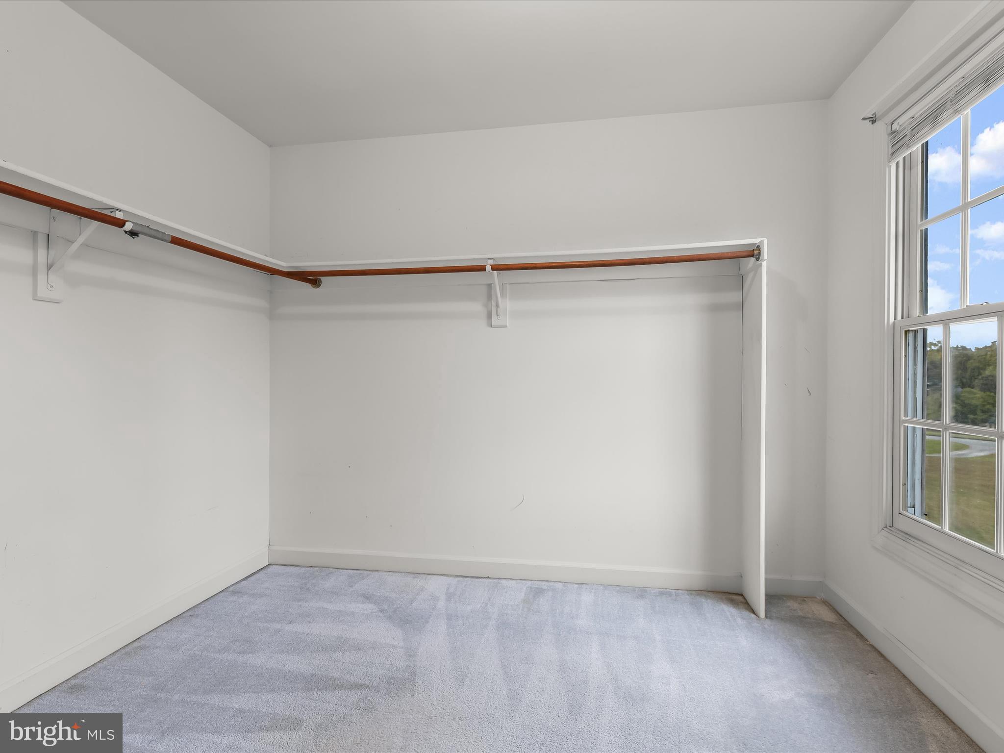 FULTON ESTATES - Residential