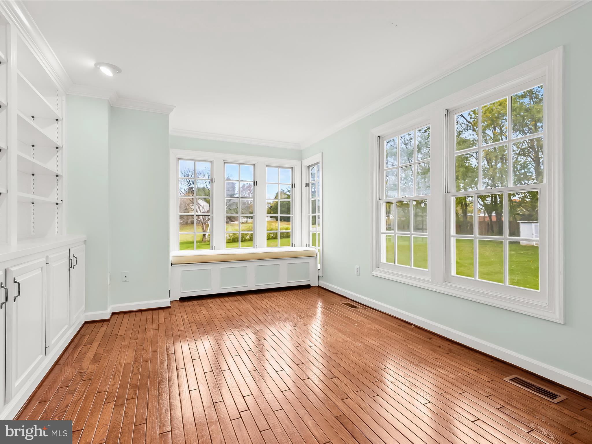 FULTON ESTATES - Residential