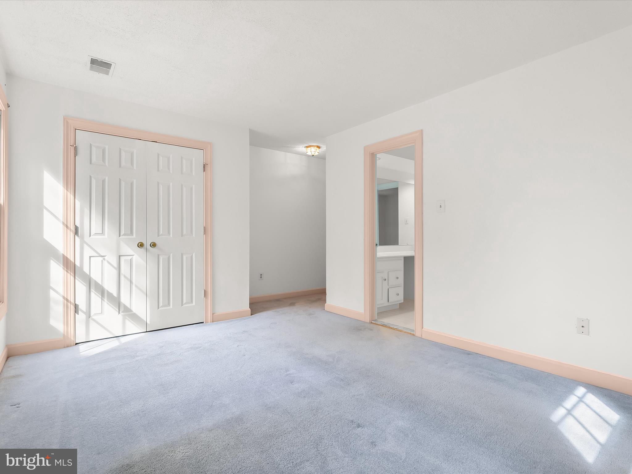 FULTON ESTATES - Residential