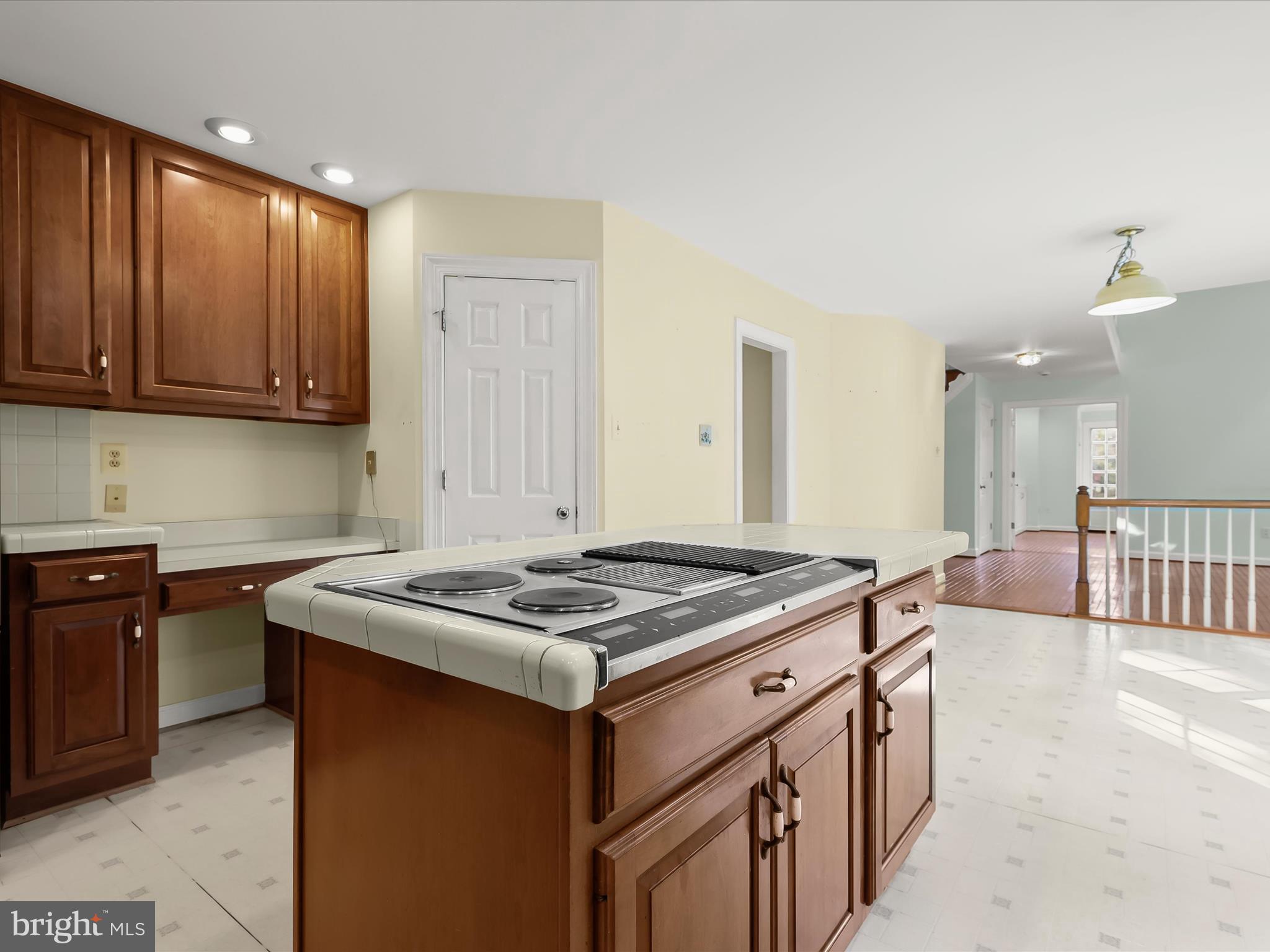 FULTON ESTATES - Residential