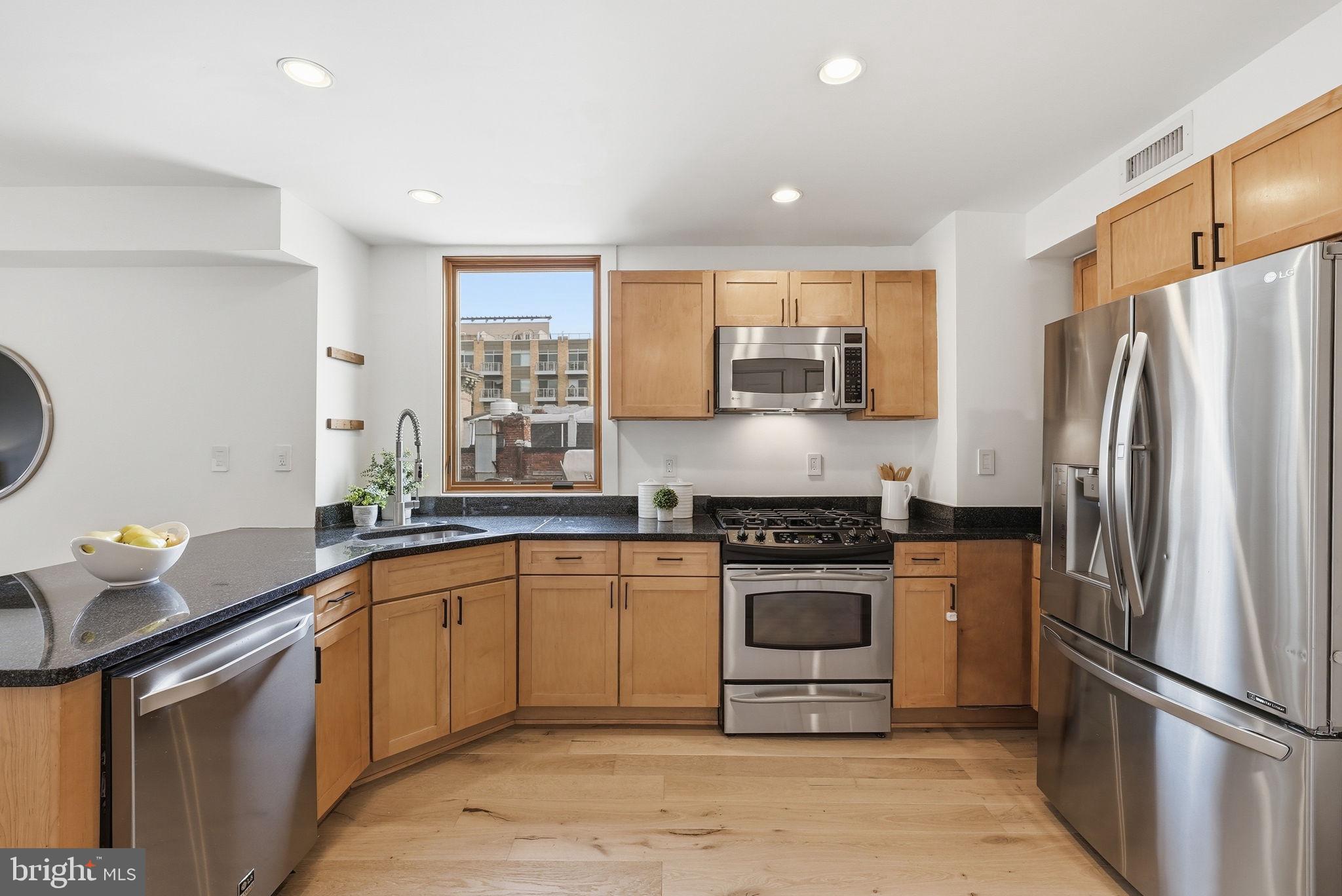 MOUNT PLEASANT - Residential