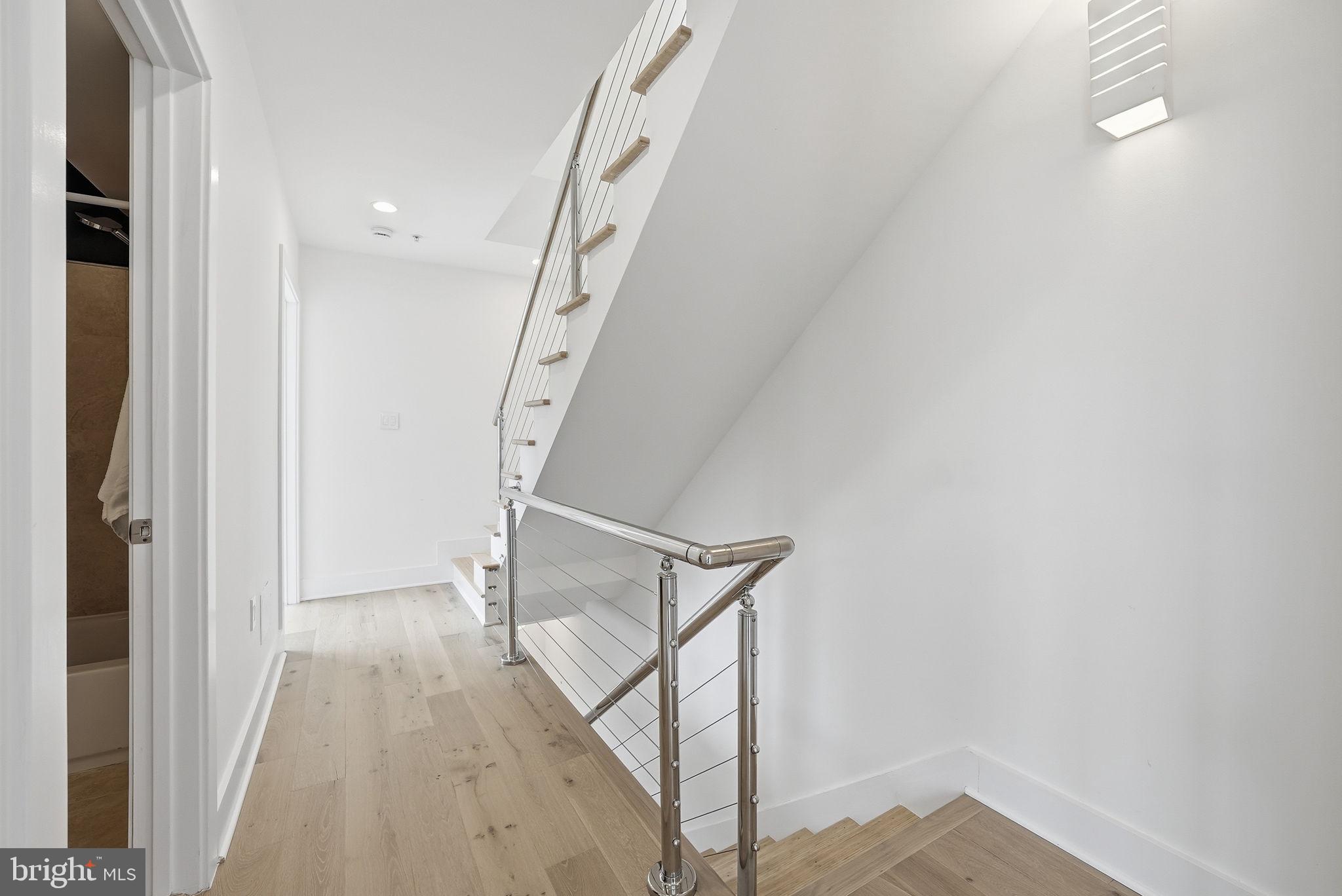 MOUNT PLEASANT - Residential